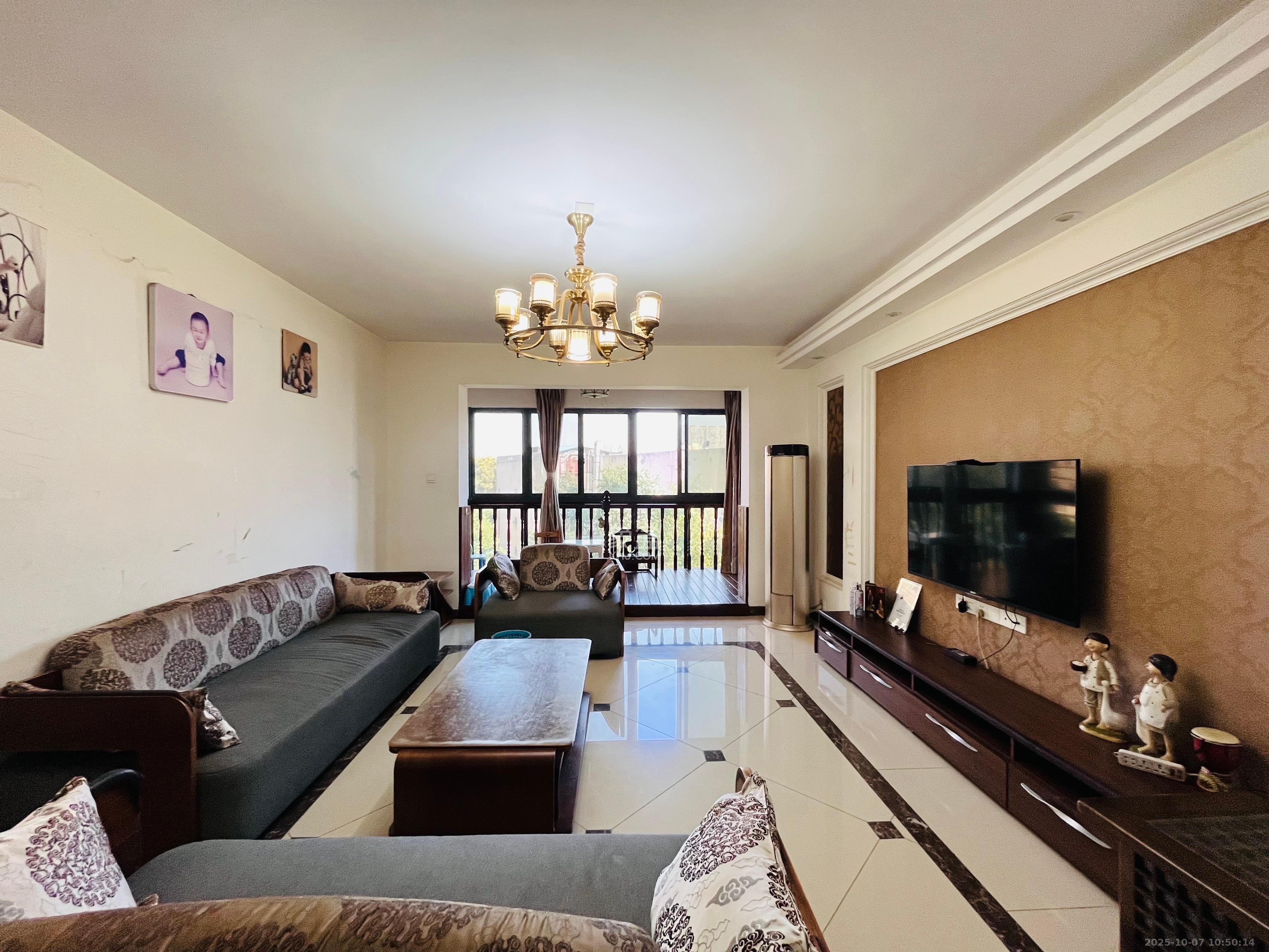 长房白沙湾 4室2厅2卫 3500.0元/月 长房白沙湾 4室2厅2卫 3500.0元/月室内图