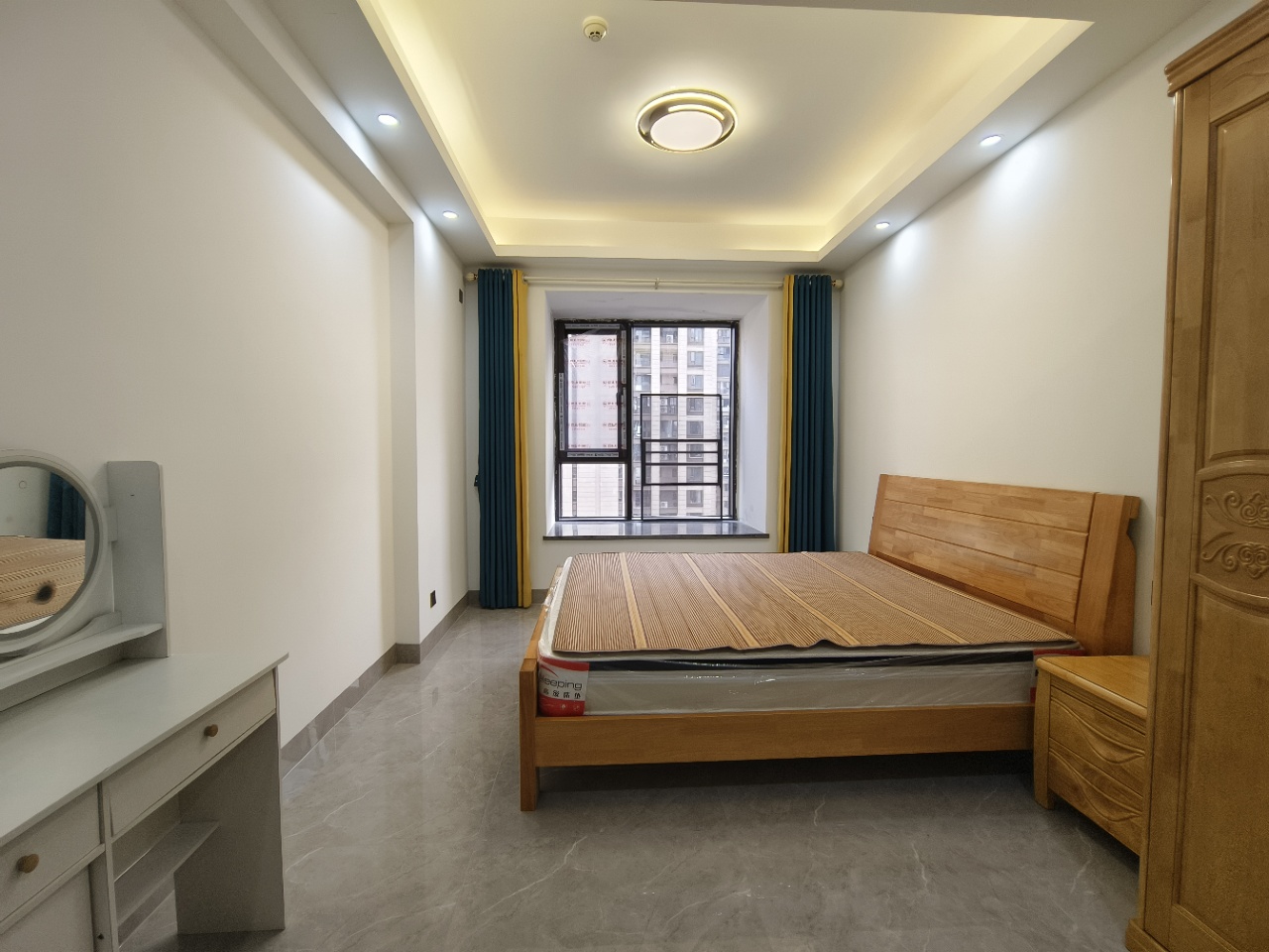 海航豪庭南苑 4室2厅2卫 6500.0元/月 海航豪庭南苑 4室2厅2卫 6500.0元/月室内图