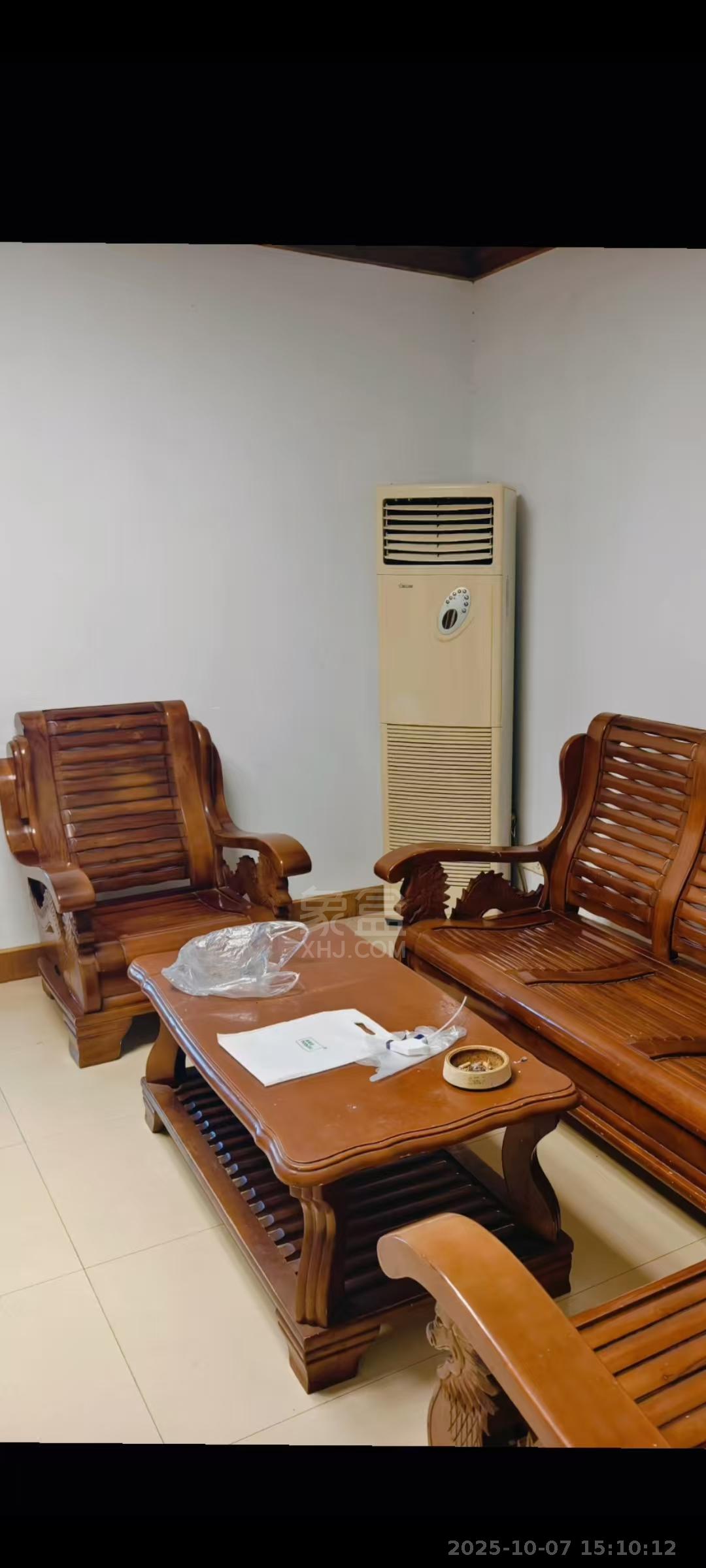 石塘冲 1室1厅1卫 1000.0元/月 石塘冲 1室1厅1卫 1000.0元/月室内图