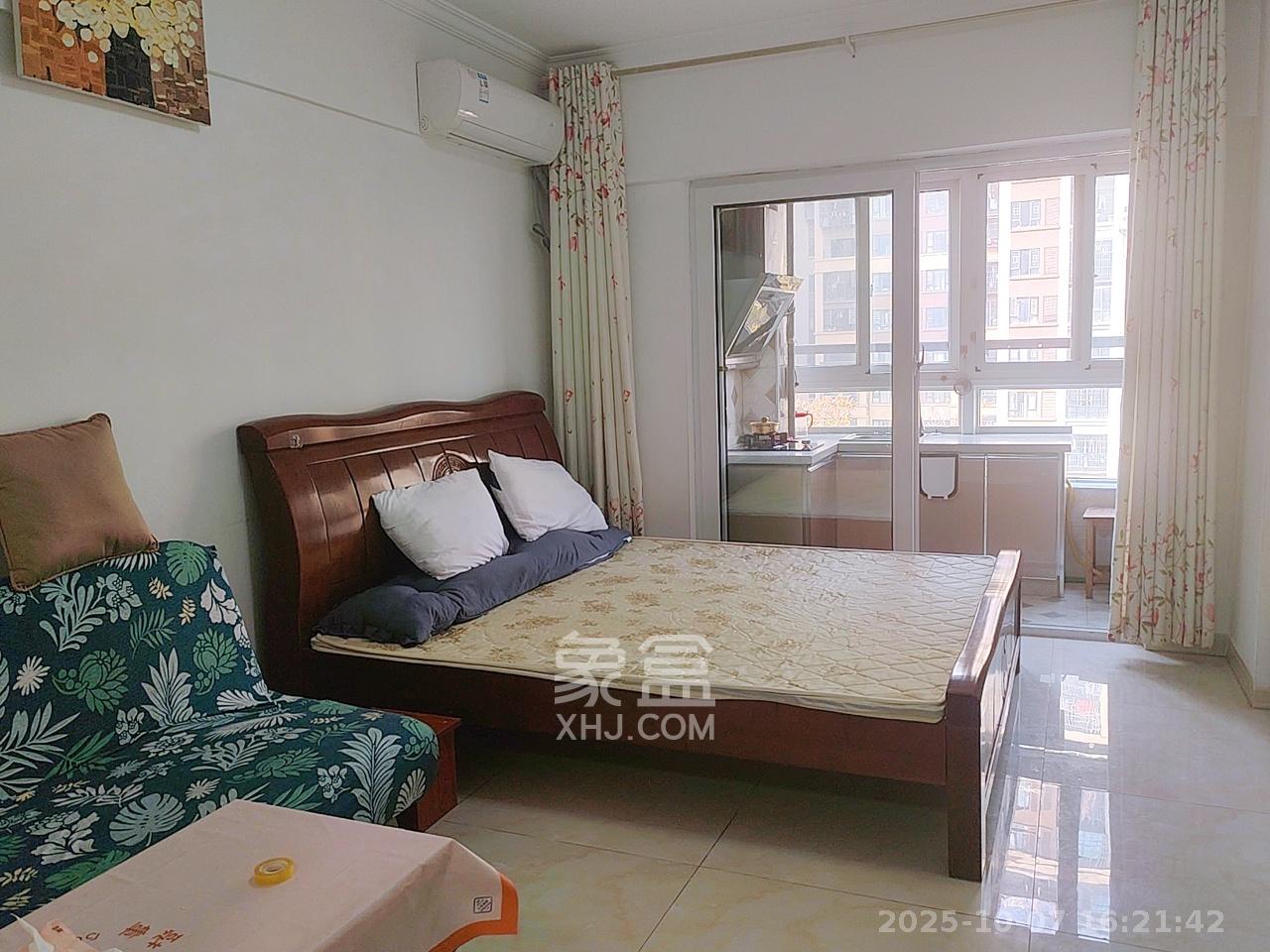 五矿紫湖香醍  1室1厅1卫    900.0元/月