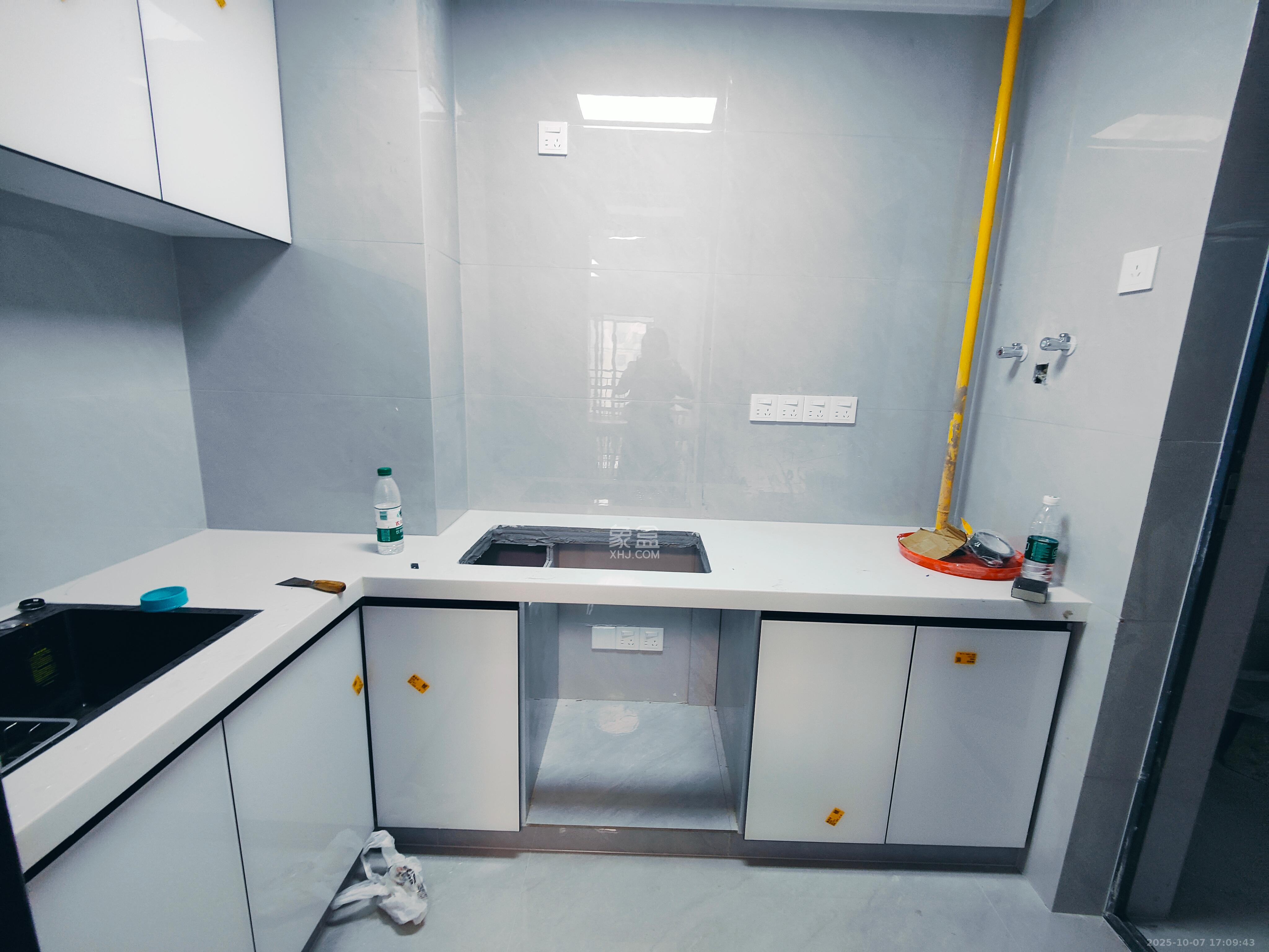 中建芙蓉嘉苑 3室2厅2卫 2300.0元/月 中建芙蓉嘉苑 3室2厅2卫 2300.0元/月室内图