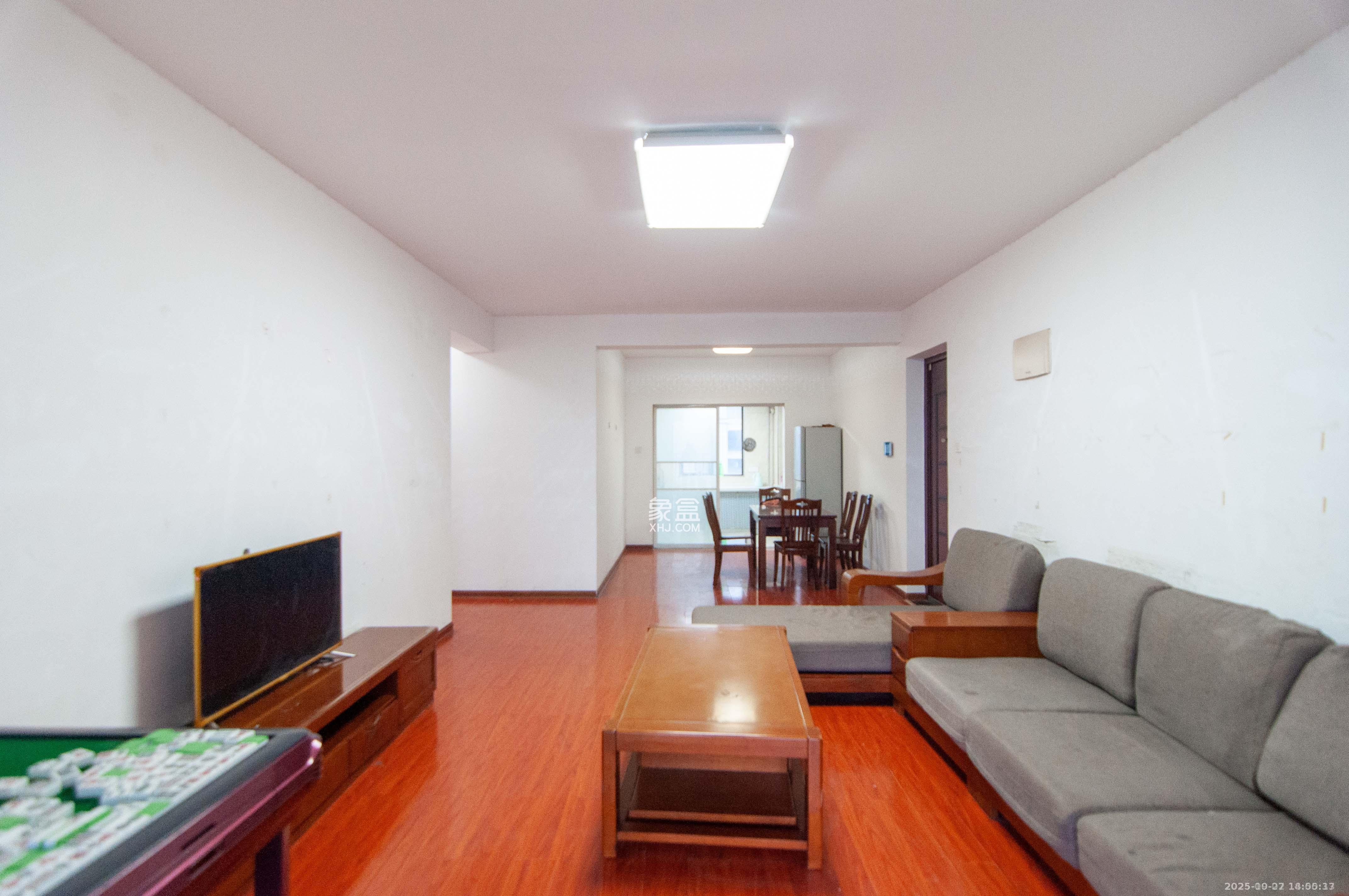 中海梅溪湖壹号 3室2厅1卫 2600.0元/月 中海梅溪湖壹号 3室2厅1卫 2600.0元/月室内图