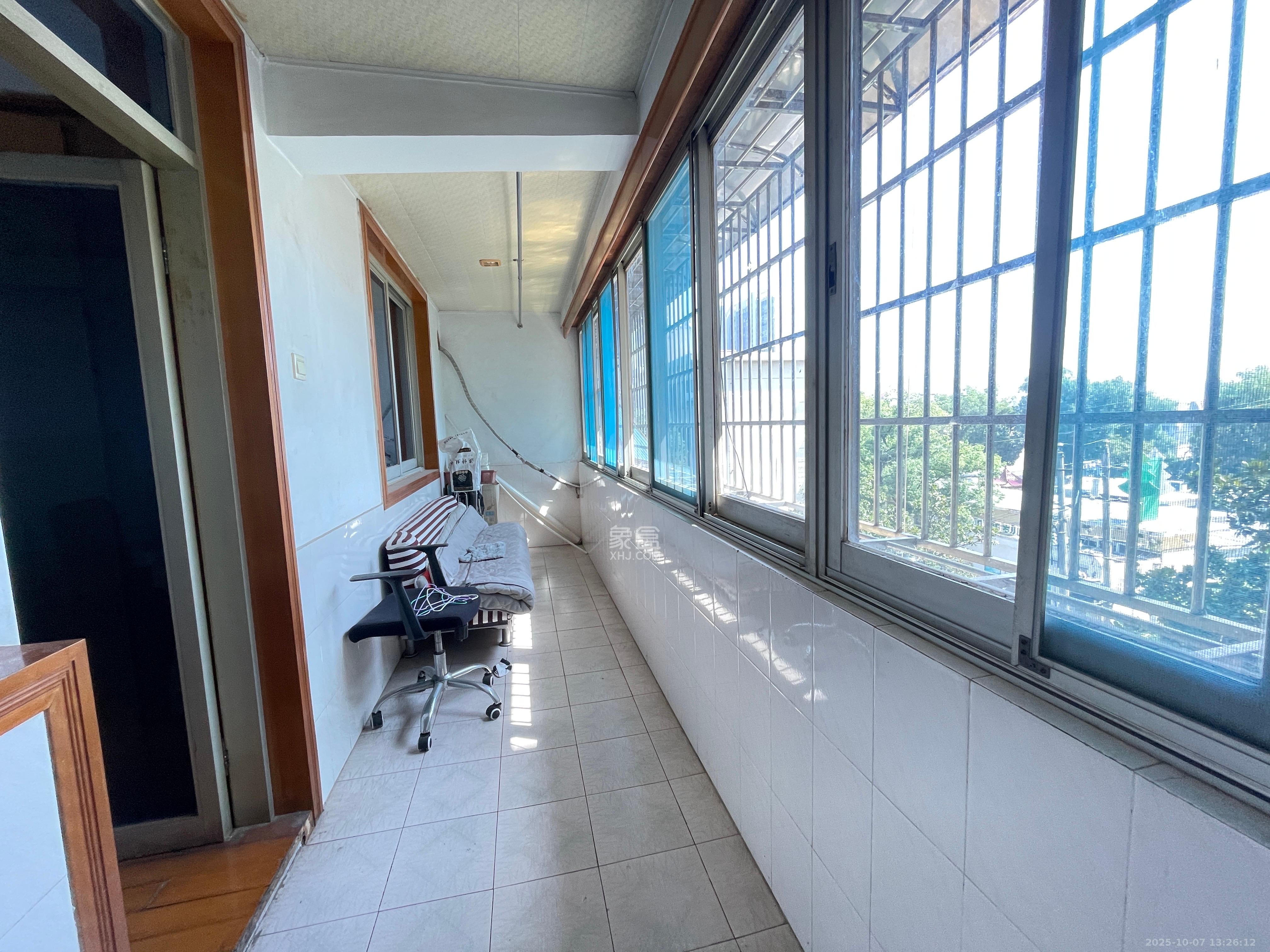 长沙市自来水有限公司金盆岭住宅区(赤岭路4号) 2室2厅1卫 1500.0元/月 长沙市自来水有限公司金盆岭住宅区(赤岭路4号) 2室2厅1卫 1500.0元/月室内图