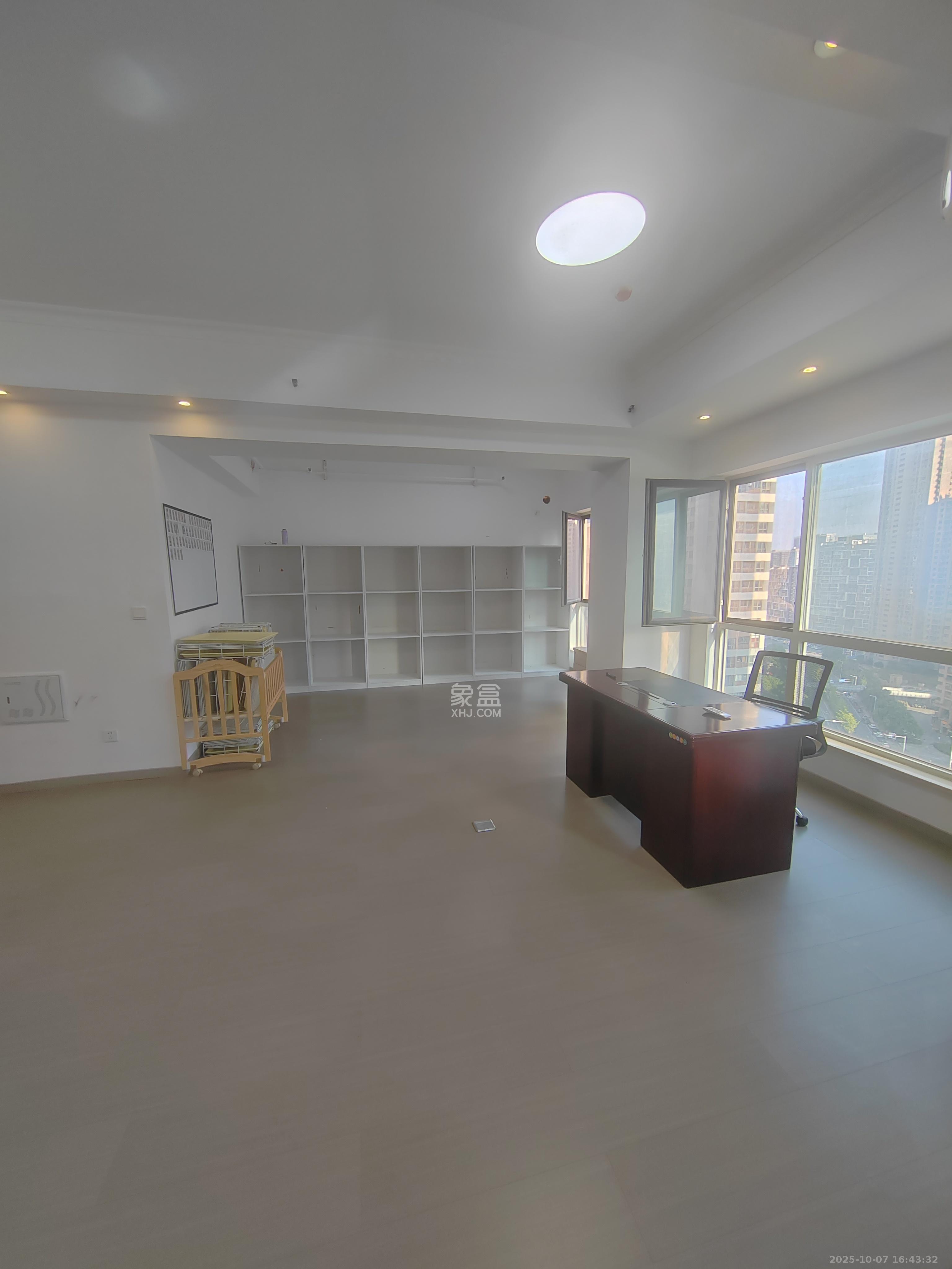 北辰三角洲B1E1区 1室0厅0卫 3500.0元/月 北辰三角洲B1E1区 1室0厅0卫 3500.0元/月室内图