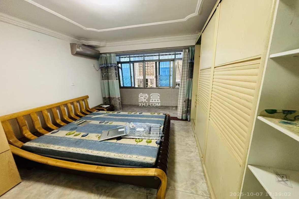 楚湘街二条巷散盘 2室1厅1卫 2100.0元/月 楚湘街二条巷散盘 2室1厅1卫 2100.0元/月室内图