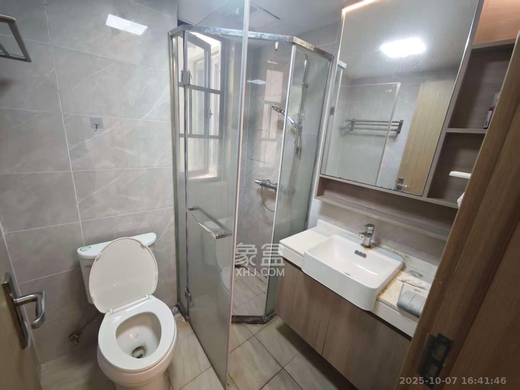 清控湖山雅居北区 3室2厅2卫 3000.0元/月 清控湖山雅居北区 3室2厅2卫 3000.0元/月室内图