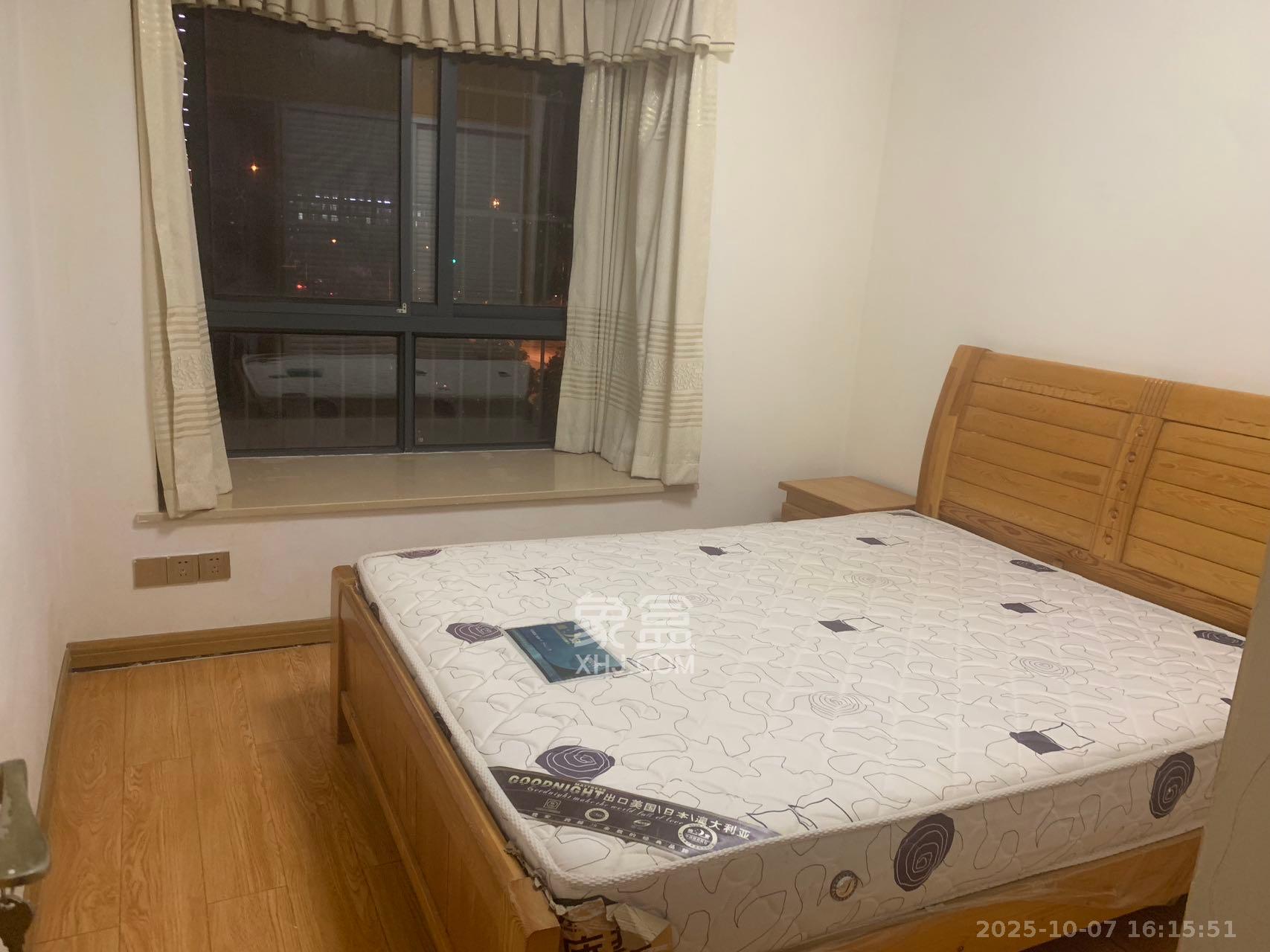 五矿格澜郡  3室2厅2卫    2000.0元/月室内图