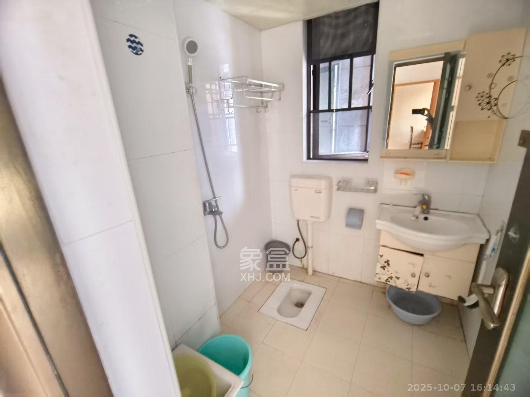 湘腾城市广场  2室2厅1卫    2300.0元/月室内图