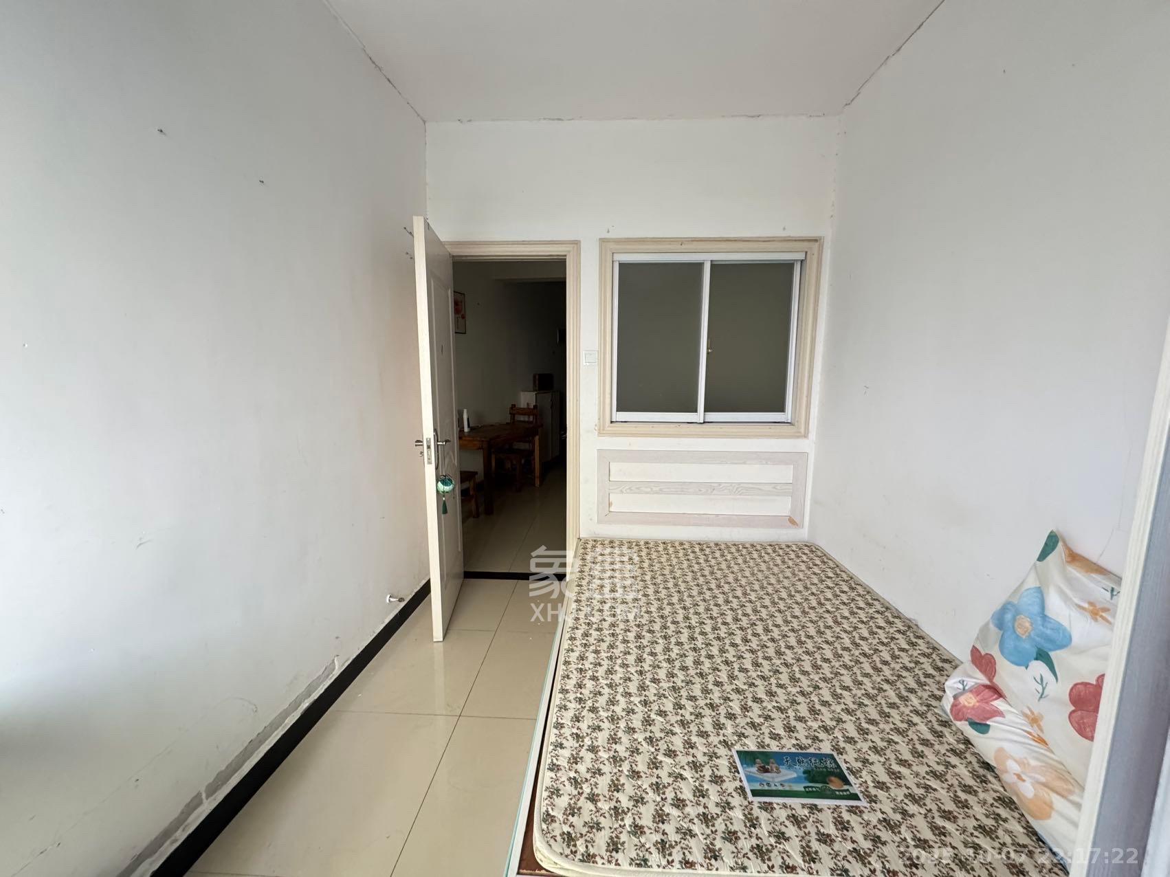 湖韵佳苑 2室2厅1卫 1600.0元/月 湖韵佳苑 2室2厅1卫 1600.0元/月室内图