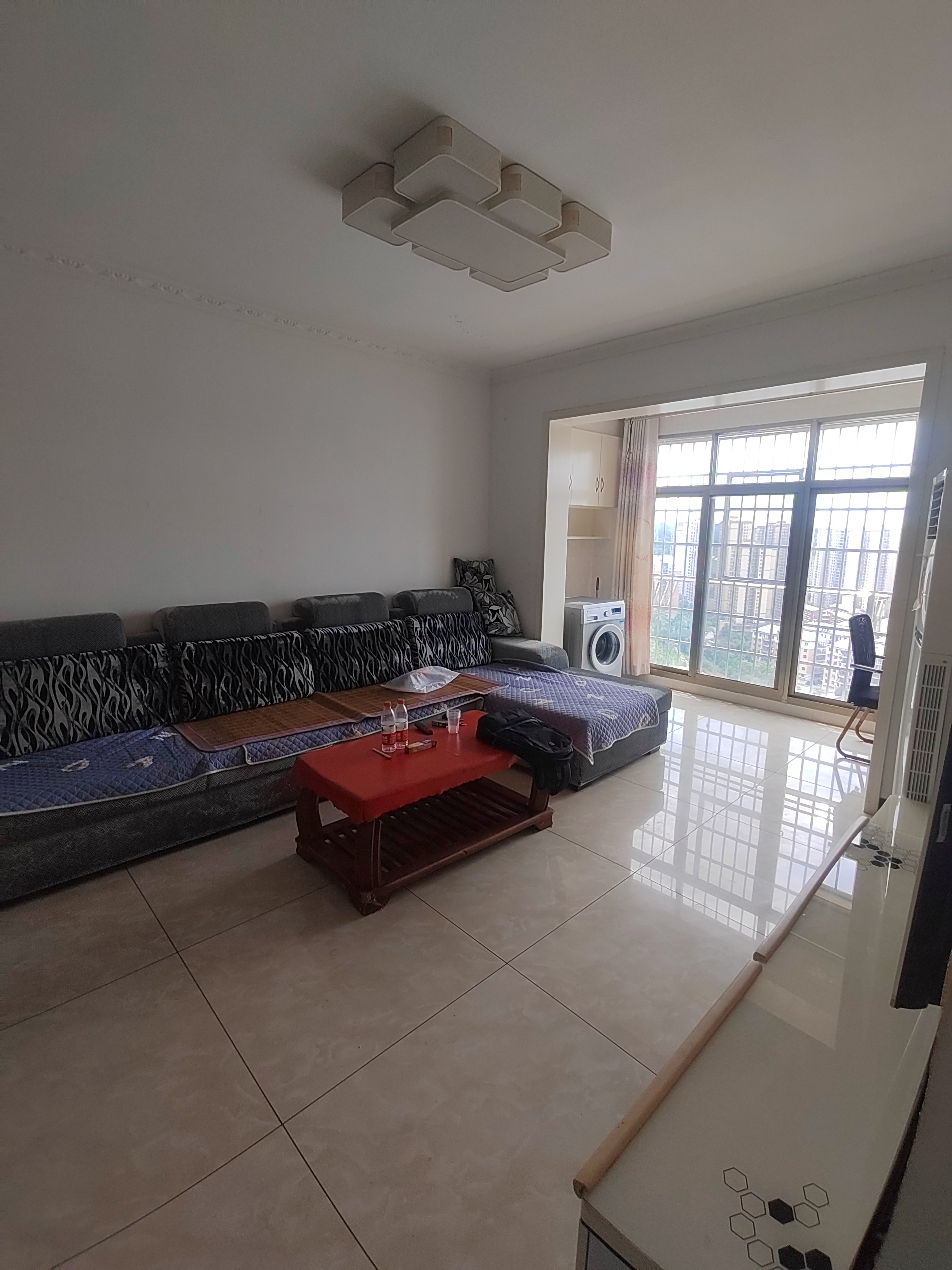 金信花园  4室2厅1卫    1050.0元/月室内图