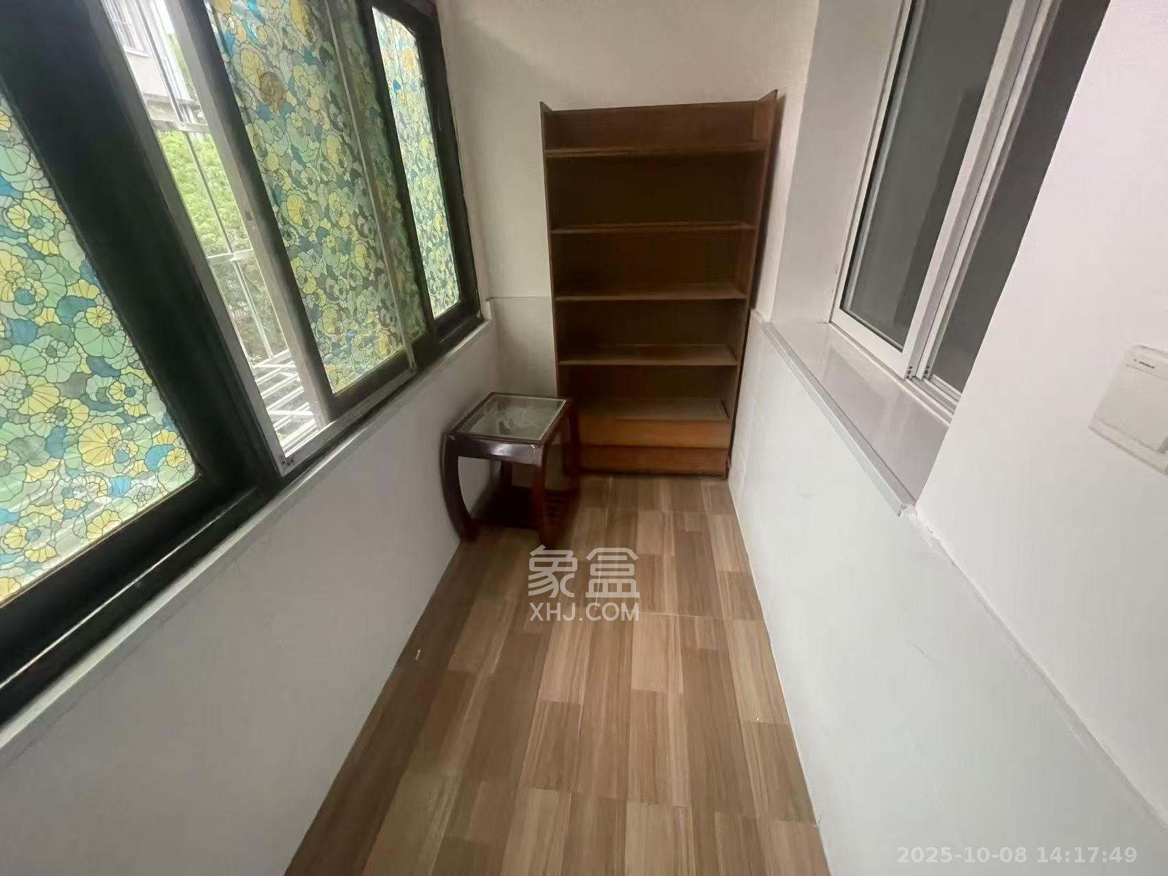 向韶村  1室1厅1卫    1500.0元/月 向韶村  1室1厅1卫    1500.0元/月室内图