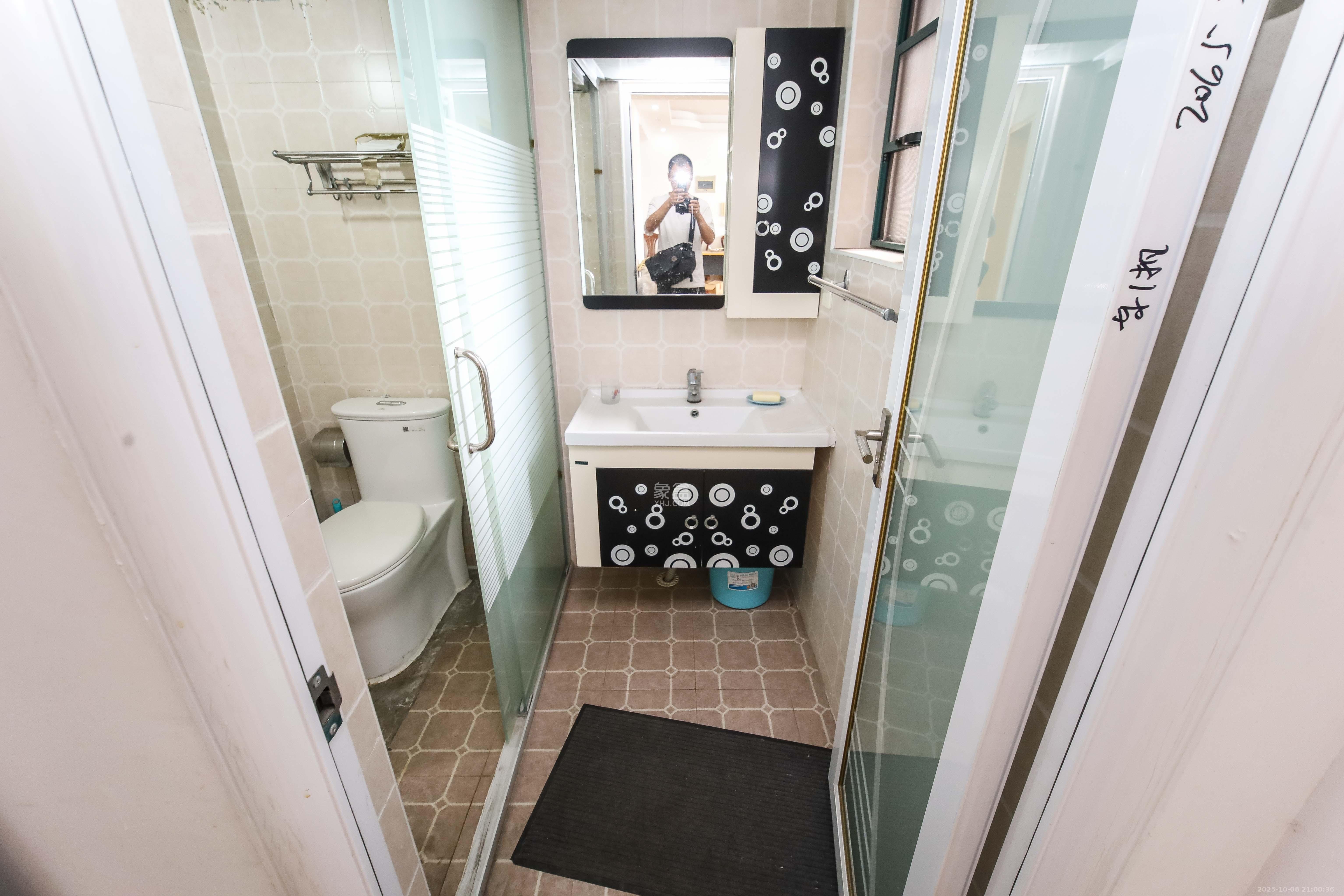 东玺门  3室1厅1卫    76.8万 东玺门  3室1厅1卫    76.8万卫生间