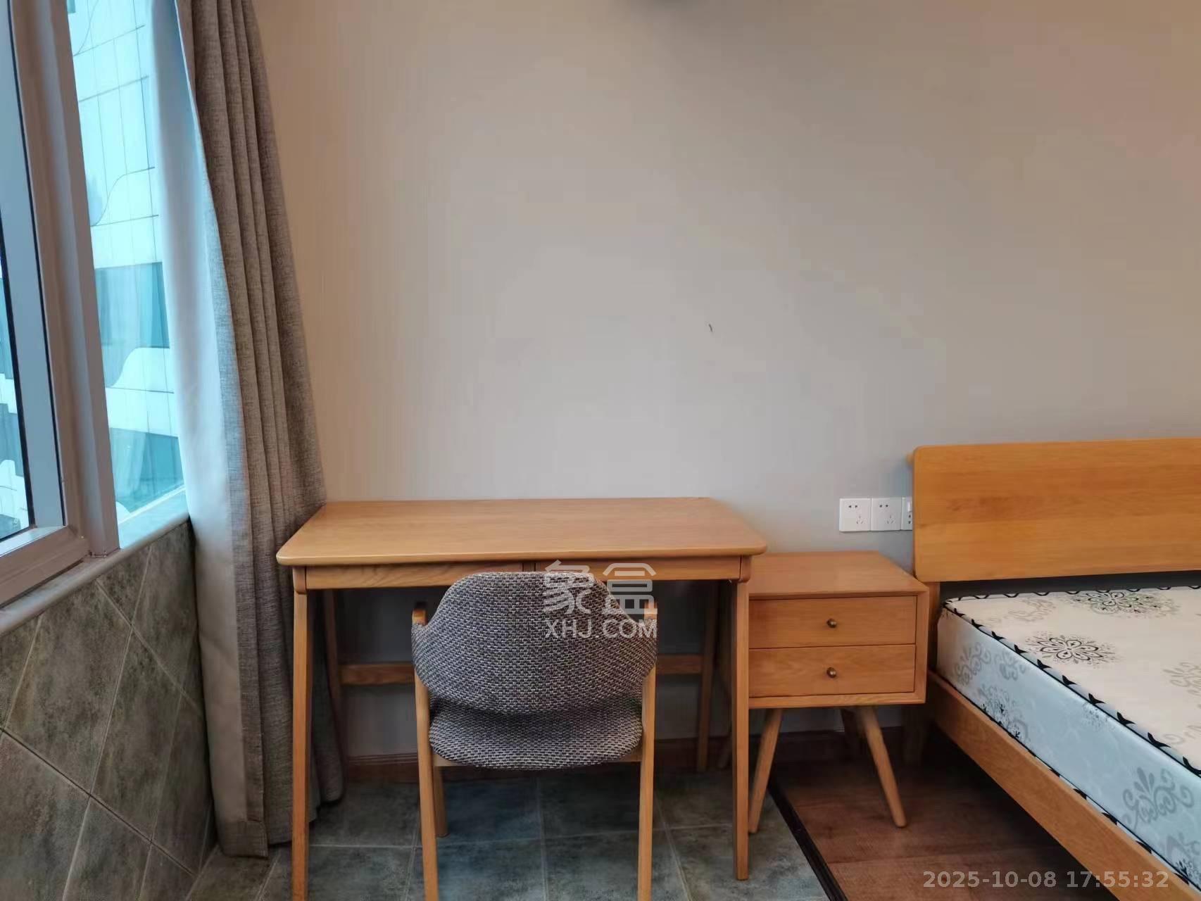 保利国际广场 1室1厅1卫 2000.0元/月 保利国际广场 1室1厅1卫 2000.0元/月室内图