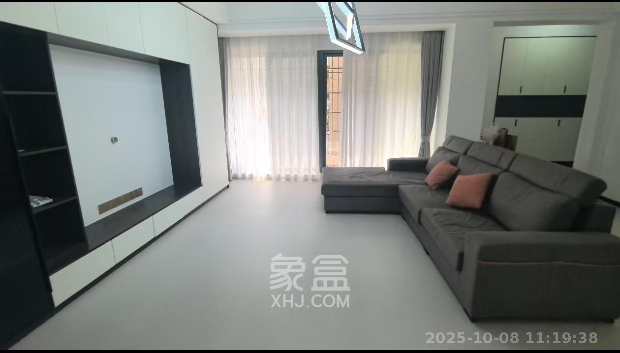 泊爱蓝湾  3室1厅1卫    3500.0元/月室内图