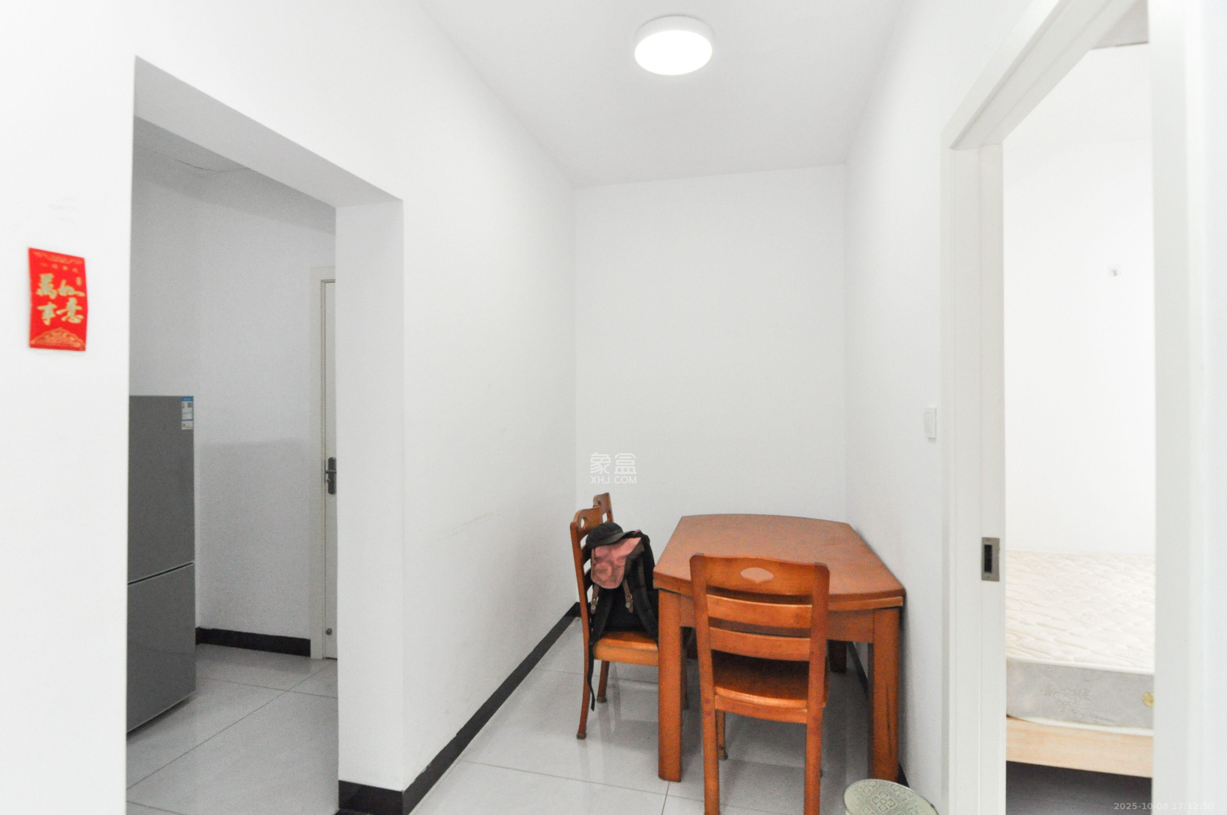 梅溪正荣府  3室1厅1卫    3000.0元/月室内图