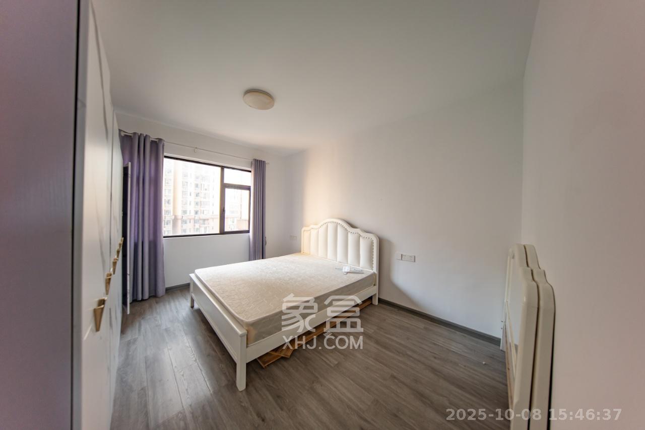 江山帝景哈佛  4室2厅2卫    2700.0元/月 江山帝景哈佛  4室2厅2卫    2700.0元/月室内图