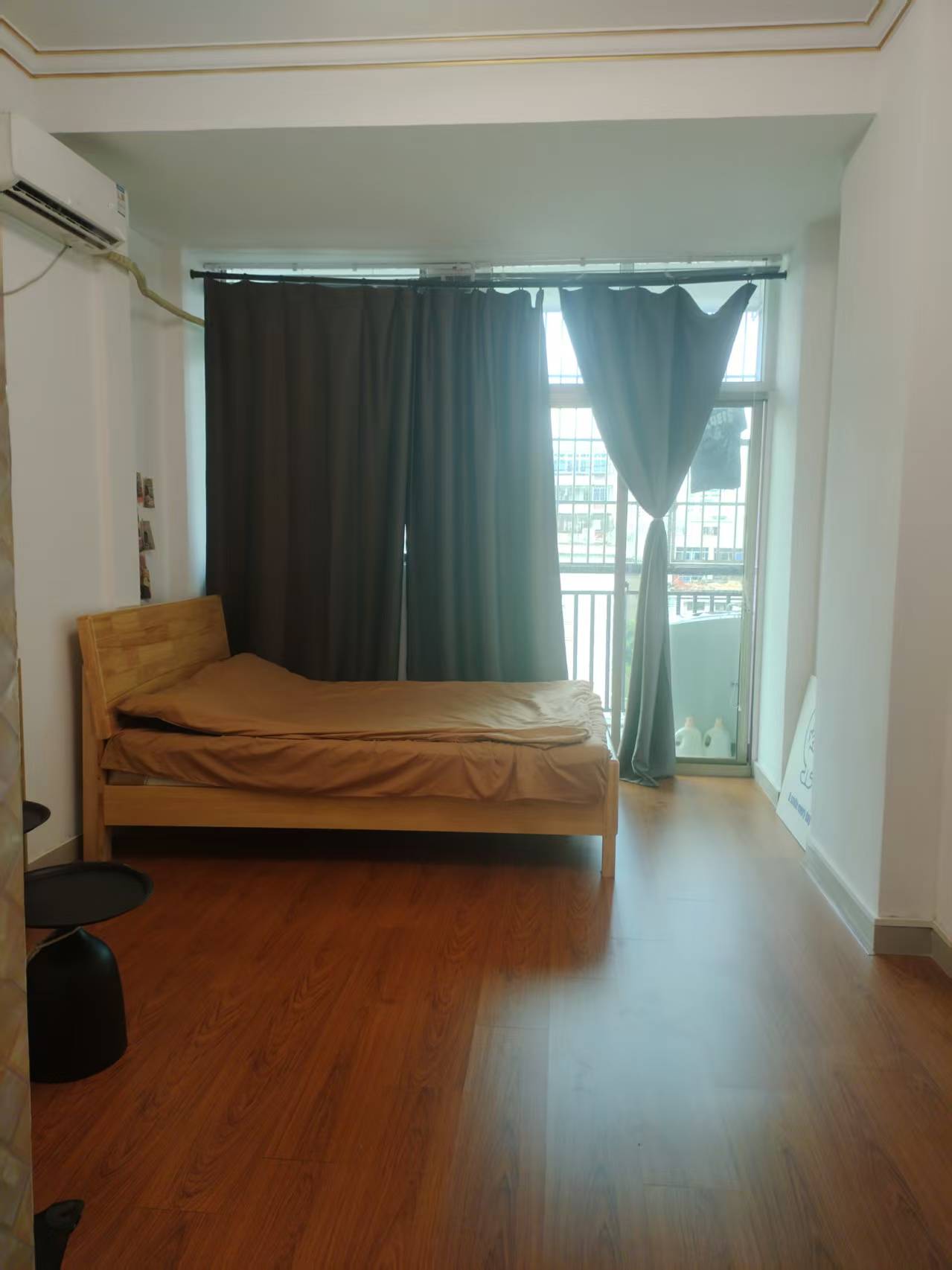 汇景楼  1室1厅1卫    1100.0元/月室内图1