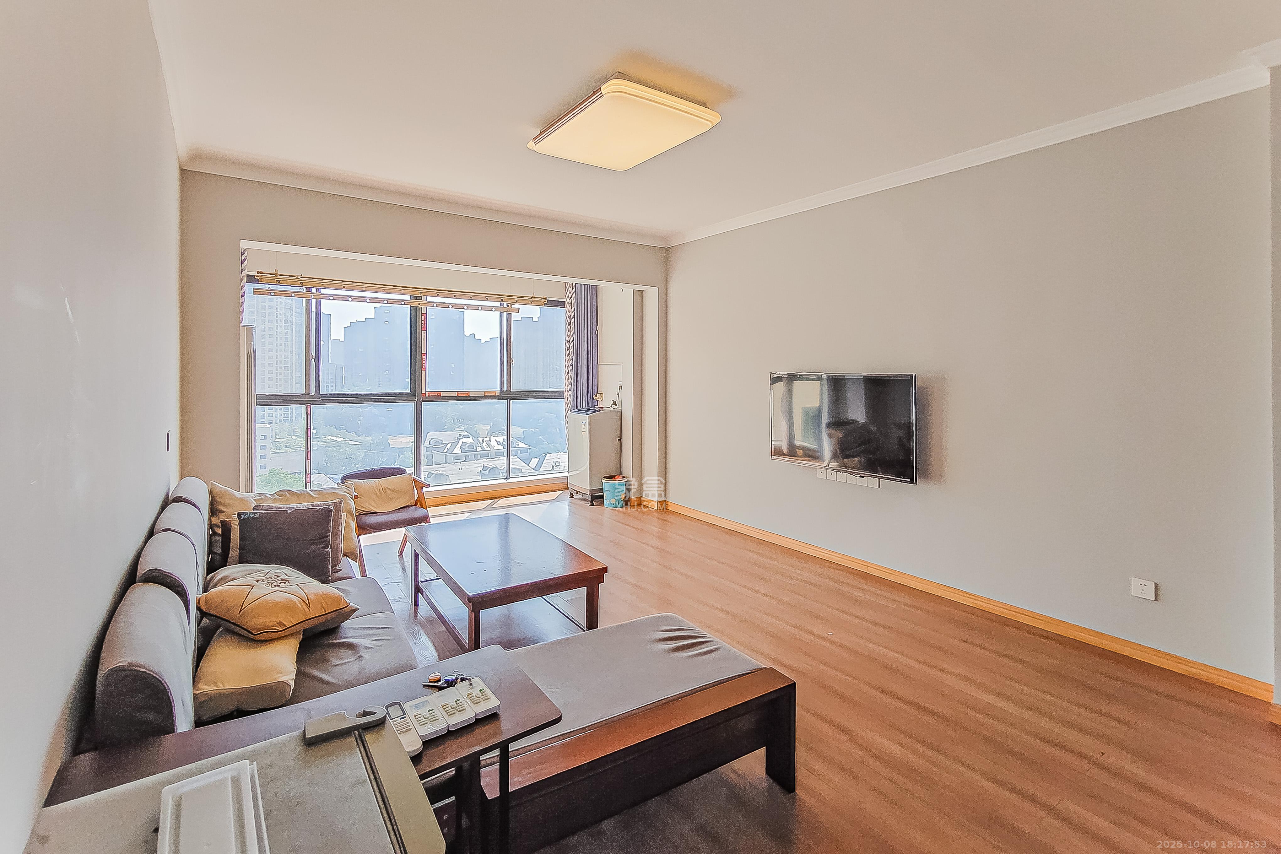 长盛岚庭  3室2厅2卫    124.6万 长盛岚庭  3室2厅2卫    124.6万