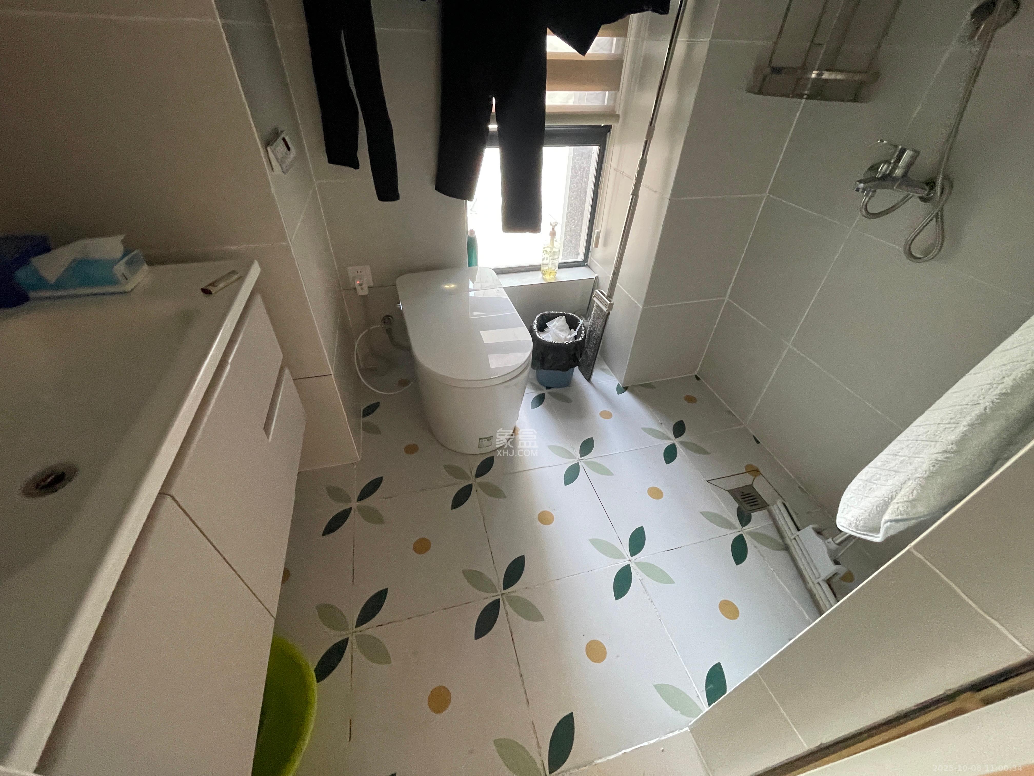 力高凤凰新天 1室1厅1卫 2900.0元/月 力高凤凰新天 1室1厅1卫 2900.0元/月室内图