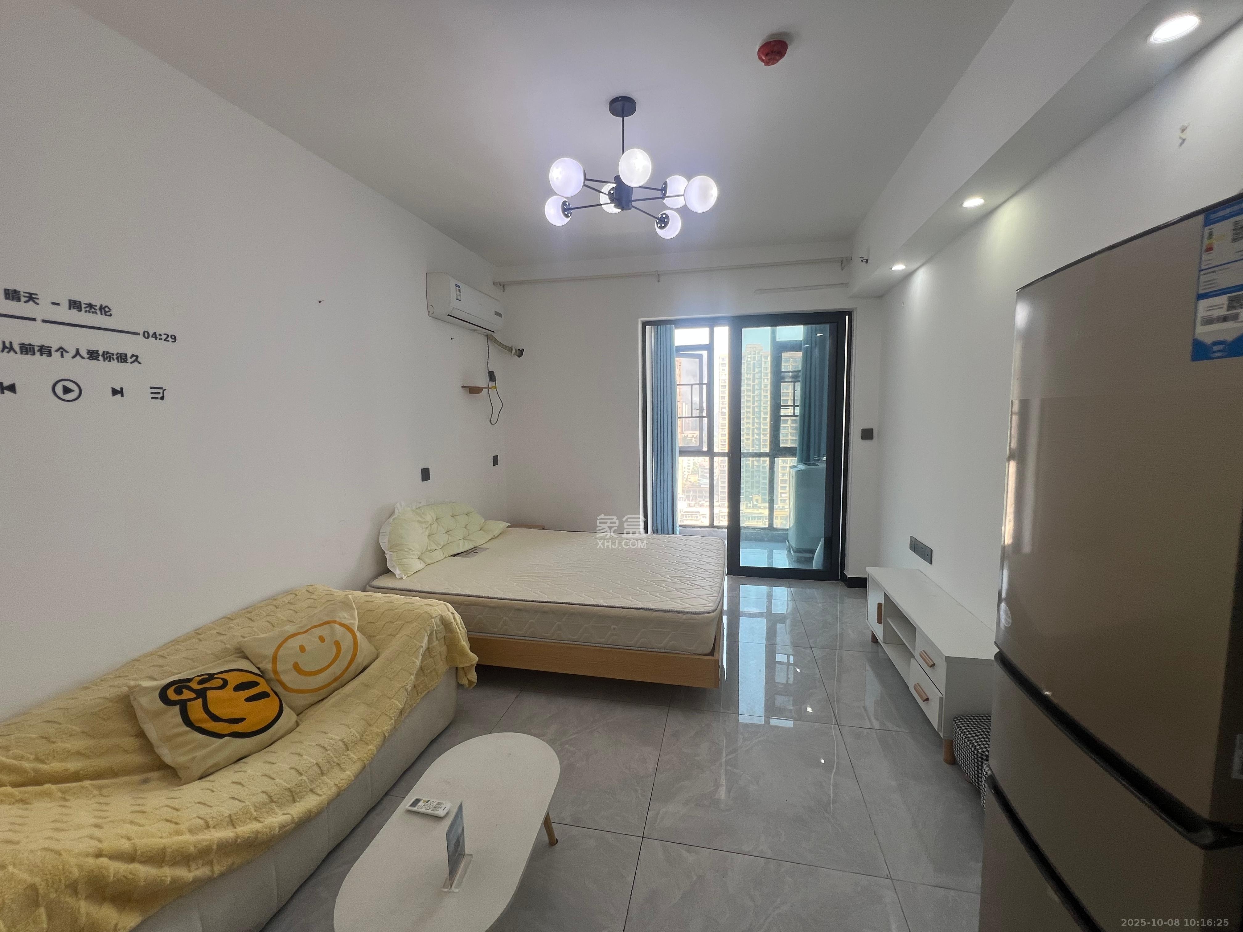 裕天国际商汇中心 1室1厅1卫 1300.0元/月 裕天国际商汇中心 1室1厅1卫 1300.0元/月室内图