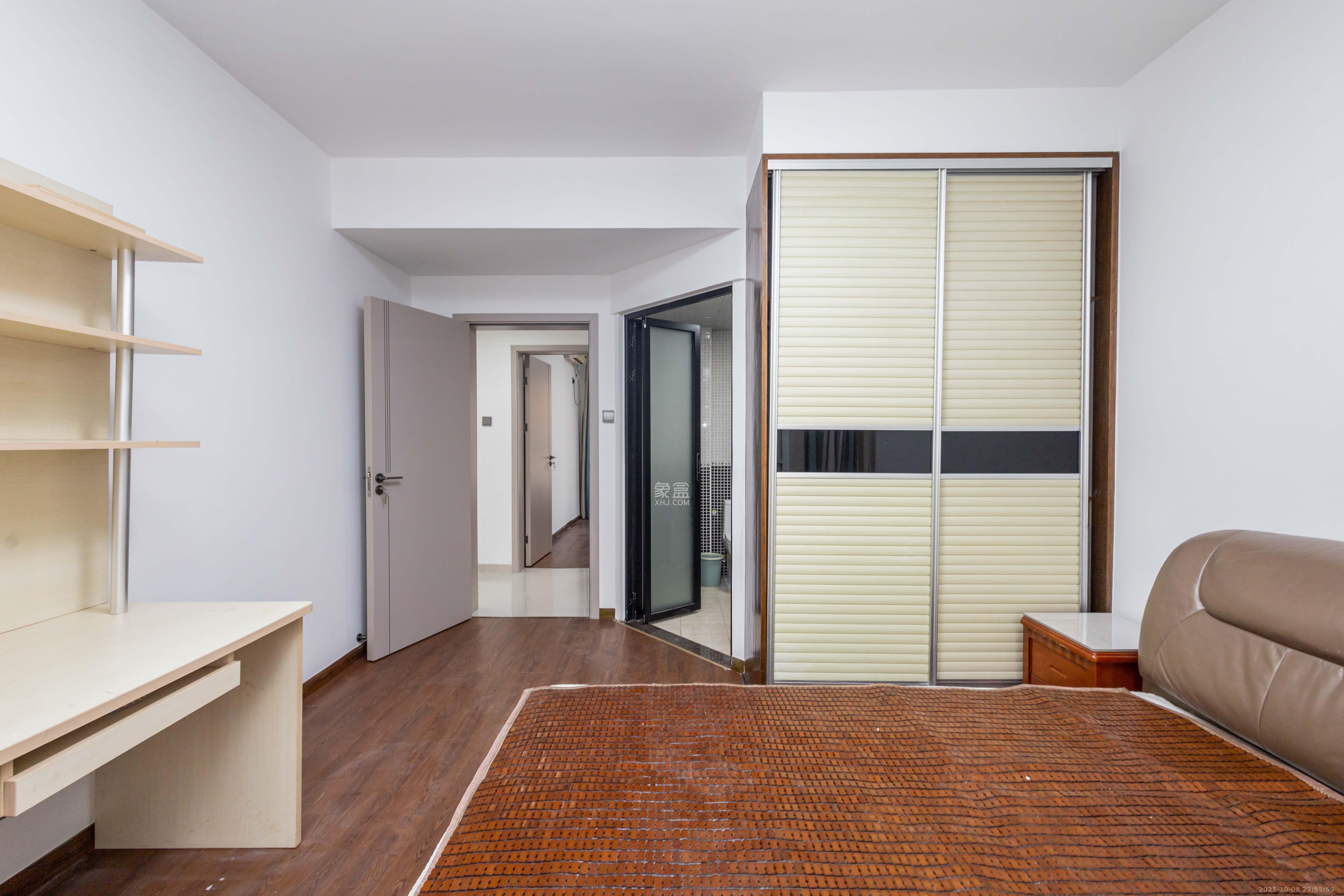 博雅湘水湾 3室2厅1卫 65.8万 博雅湘水湾 3室2厅1卫 65.8万卧室