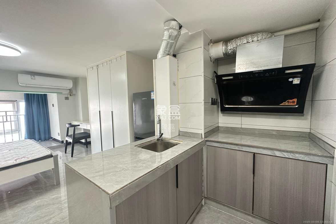 金地中交麓谷香颂(金地中交雅苑)  2室1厅1卫    1300.0元/月 金地中交麓谷香颂(金地中交雅苑)  2室1厅1卫    1300.0元/月室内图