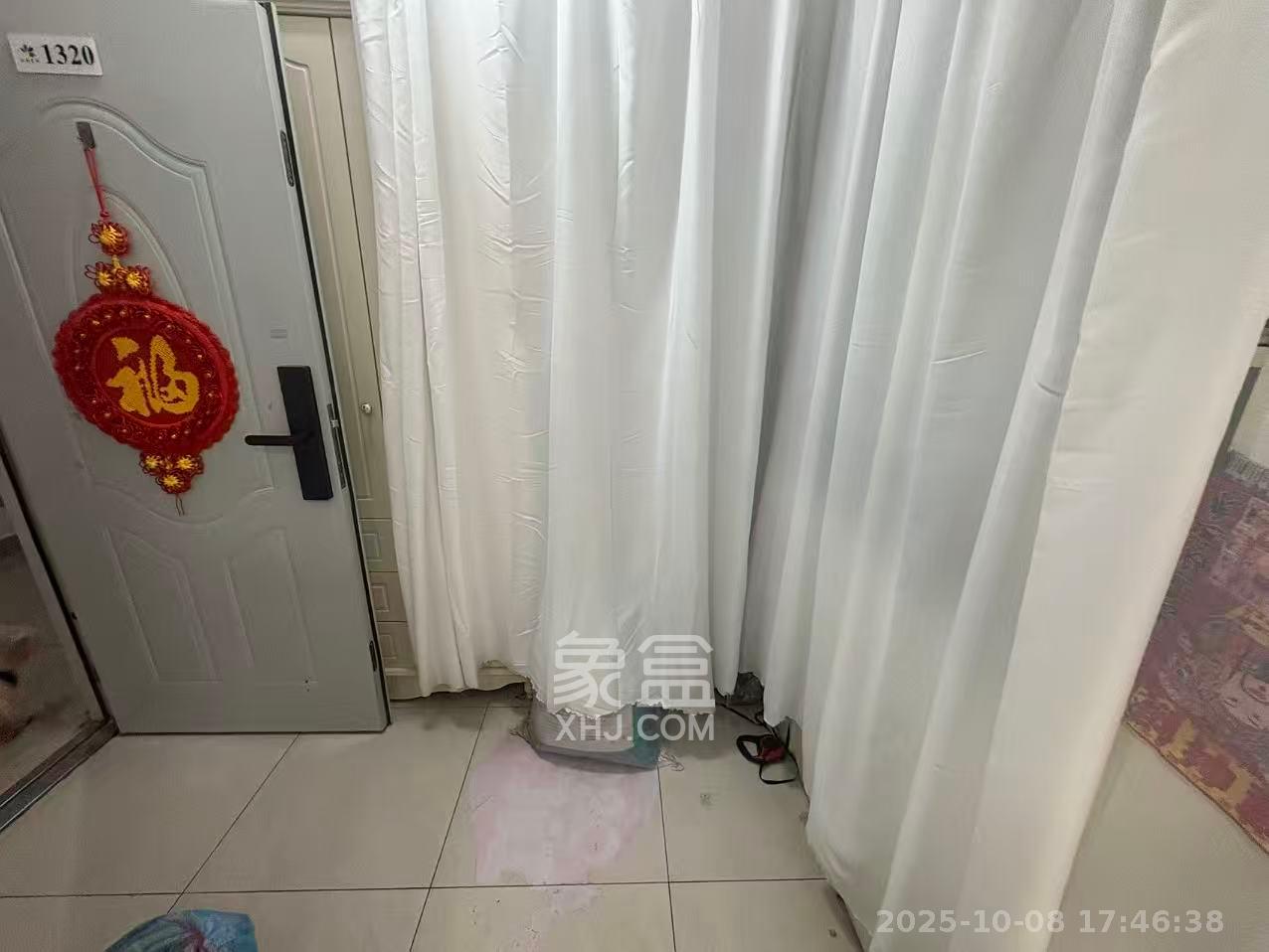 怡海星城  1室1厅1卫    1100.0元/月