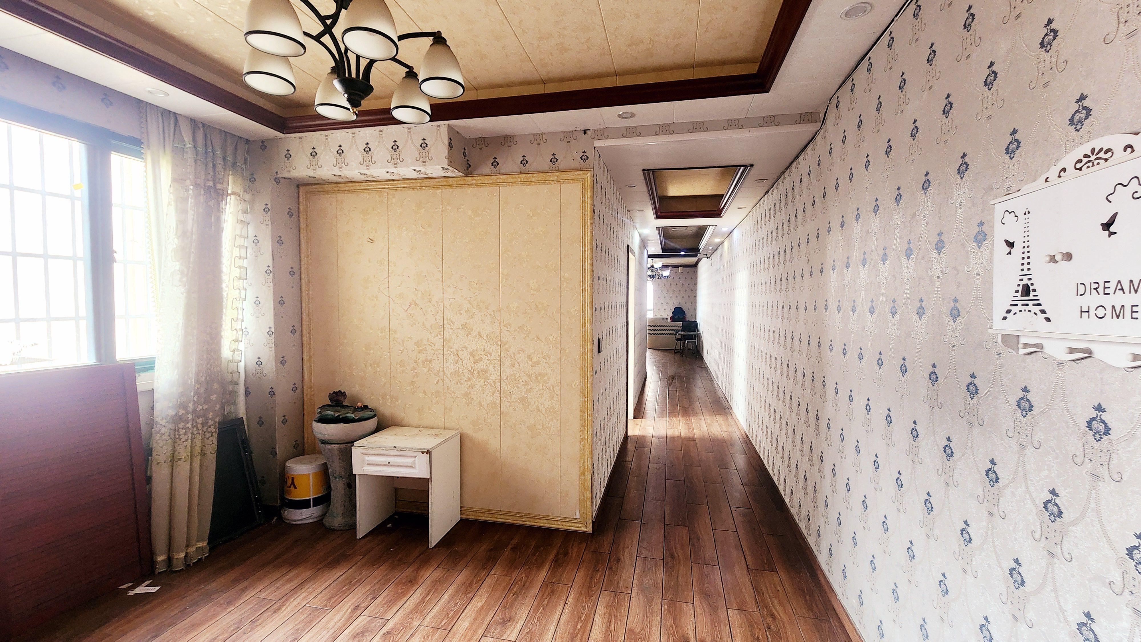 丽天名园 1室0厅0卫 2600.0元/月 丽天名园 1室0厅0卫 2600.0元/月室内图