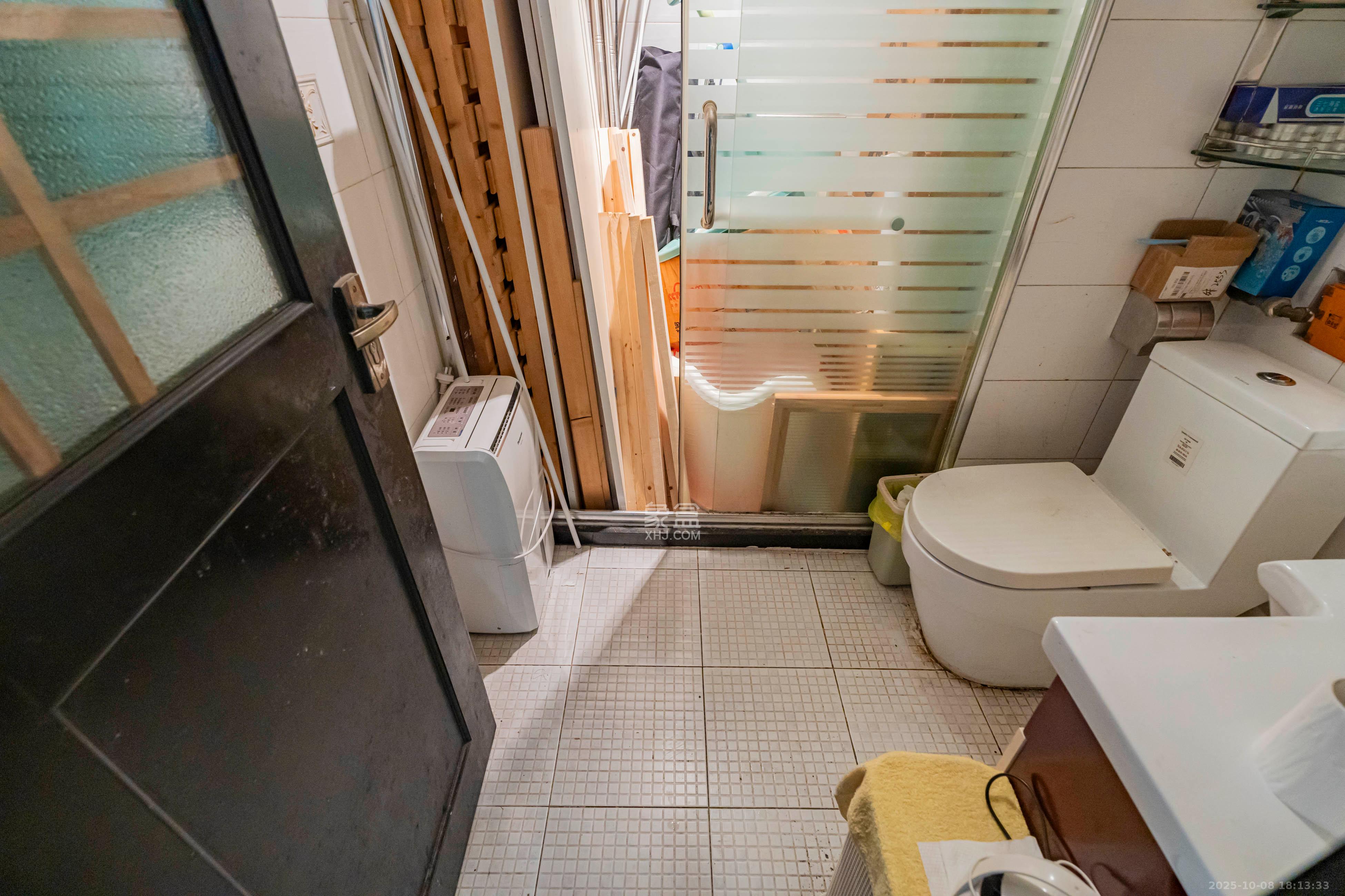 富湘园  3室2厅2卫    132.0万卫生间