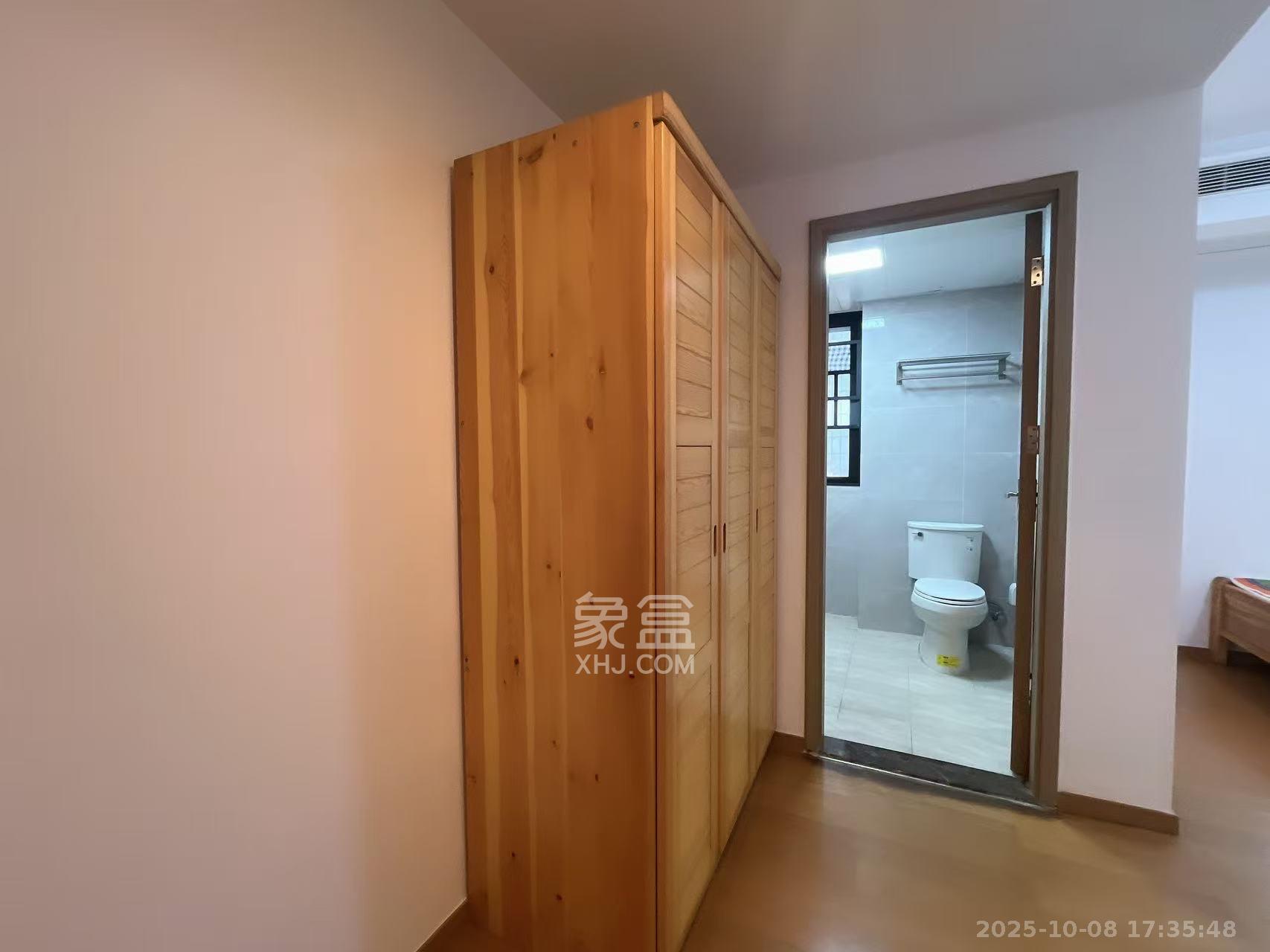 清控湖山雅居北区  3室2厅1卫    1800.0元/月室内图