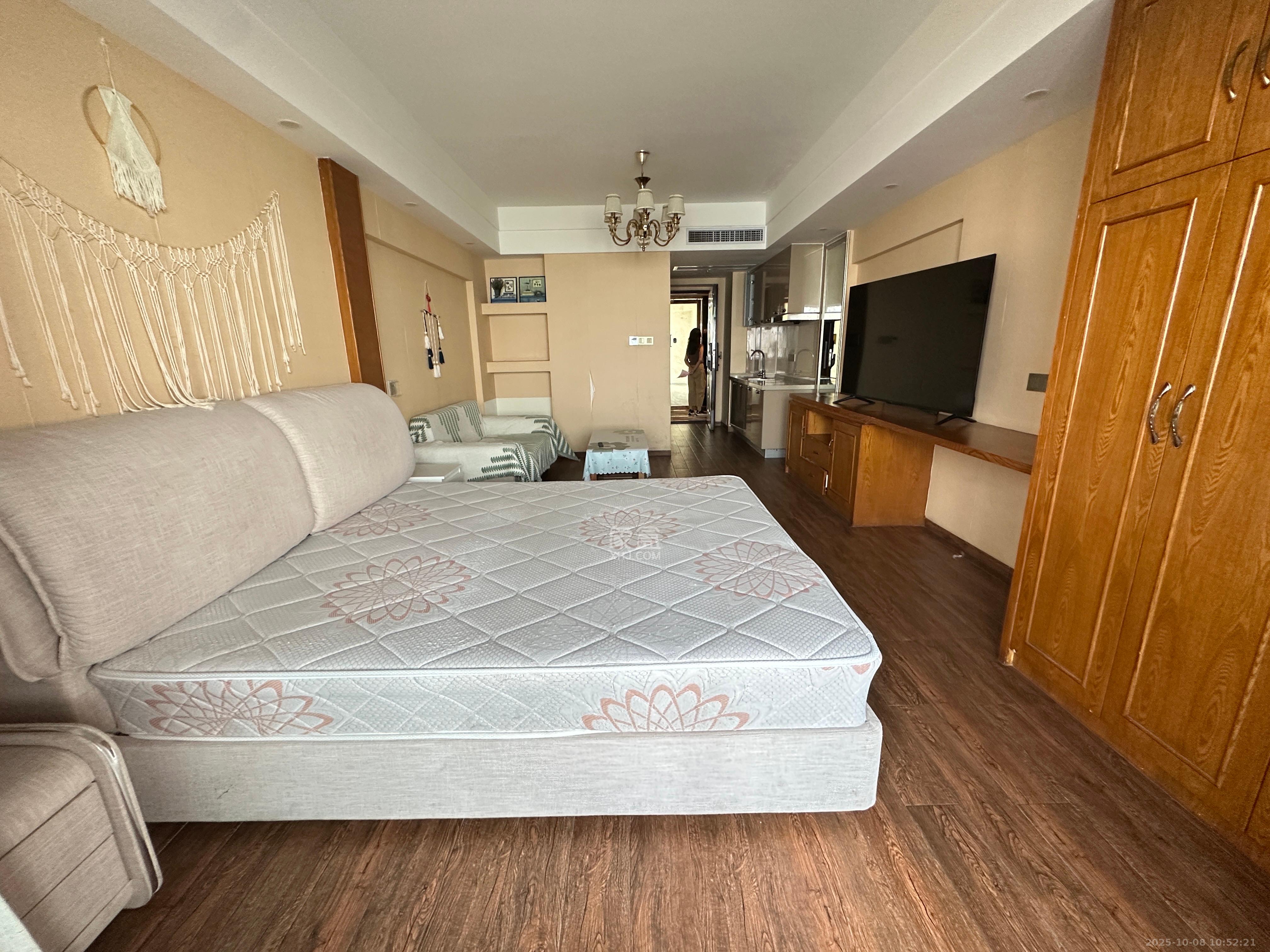 保利国际广场 1室1厅1卫 2300.0元/月 保利国际广场 1室1厅1卫 2300.0元/月室内图