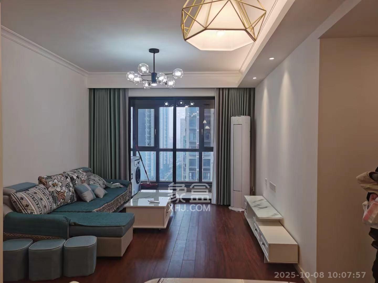 万科魅力之城  3室2厅2卫    2500.0元/月 万科魅力之城  3室2厅2卫    2500.0元/月室内图