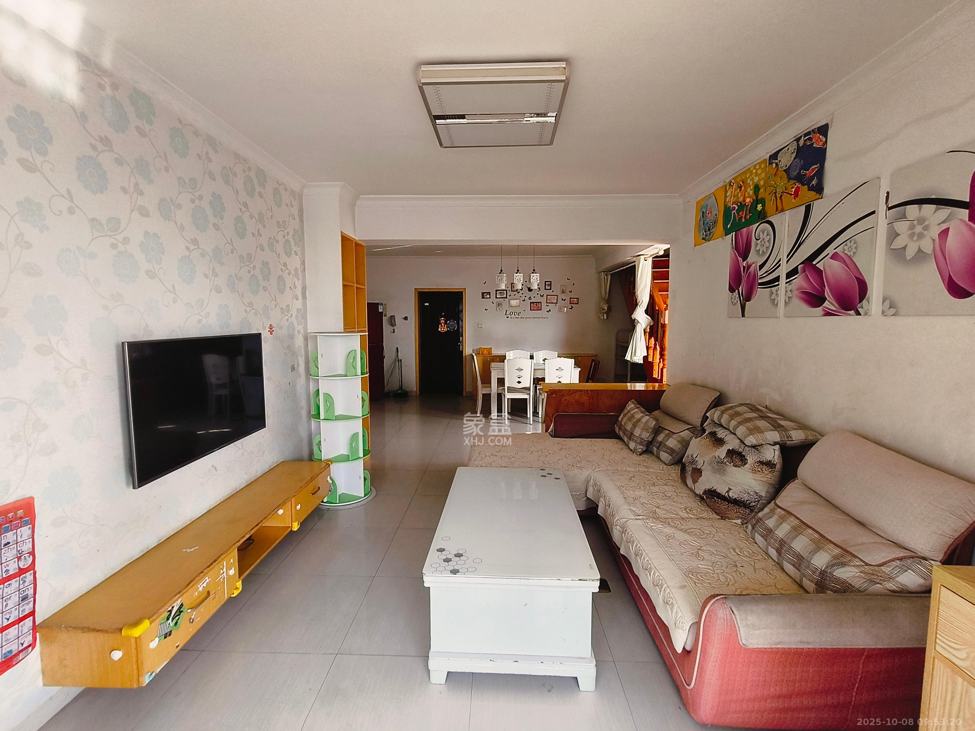 景环小区  1室0厅0卫    1800.0元/月 景环小区  1室0厅0卫    1800.0元/月