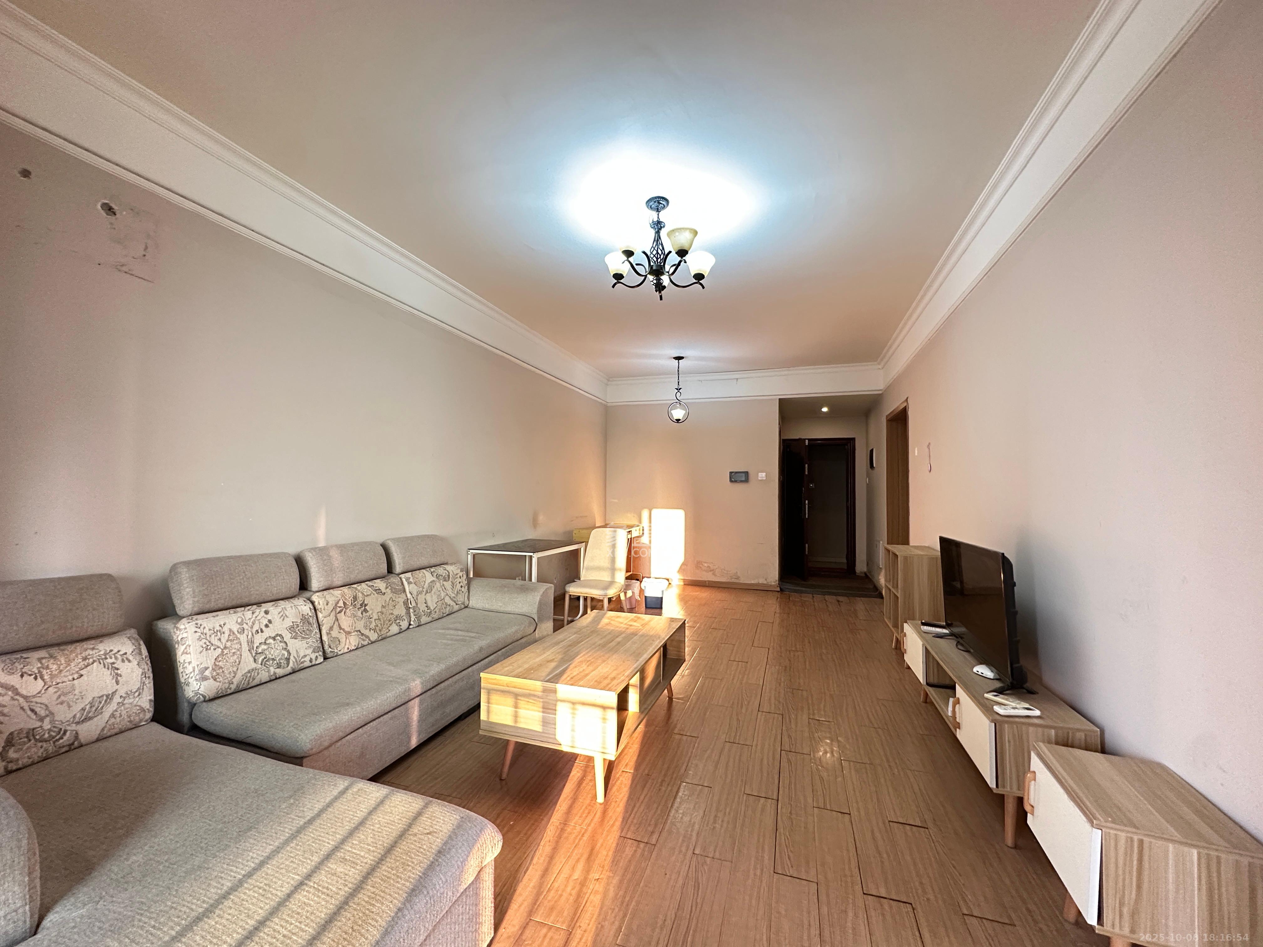 麓谷小镇  3室2厅1卫    2400.0元/月 麓谷小镇  3室2厅1卫    2400.0元/月室内图