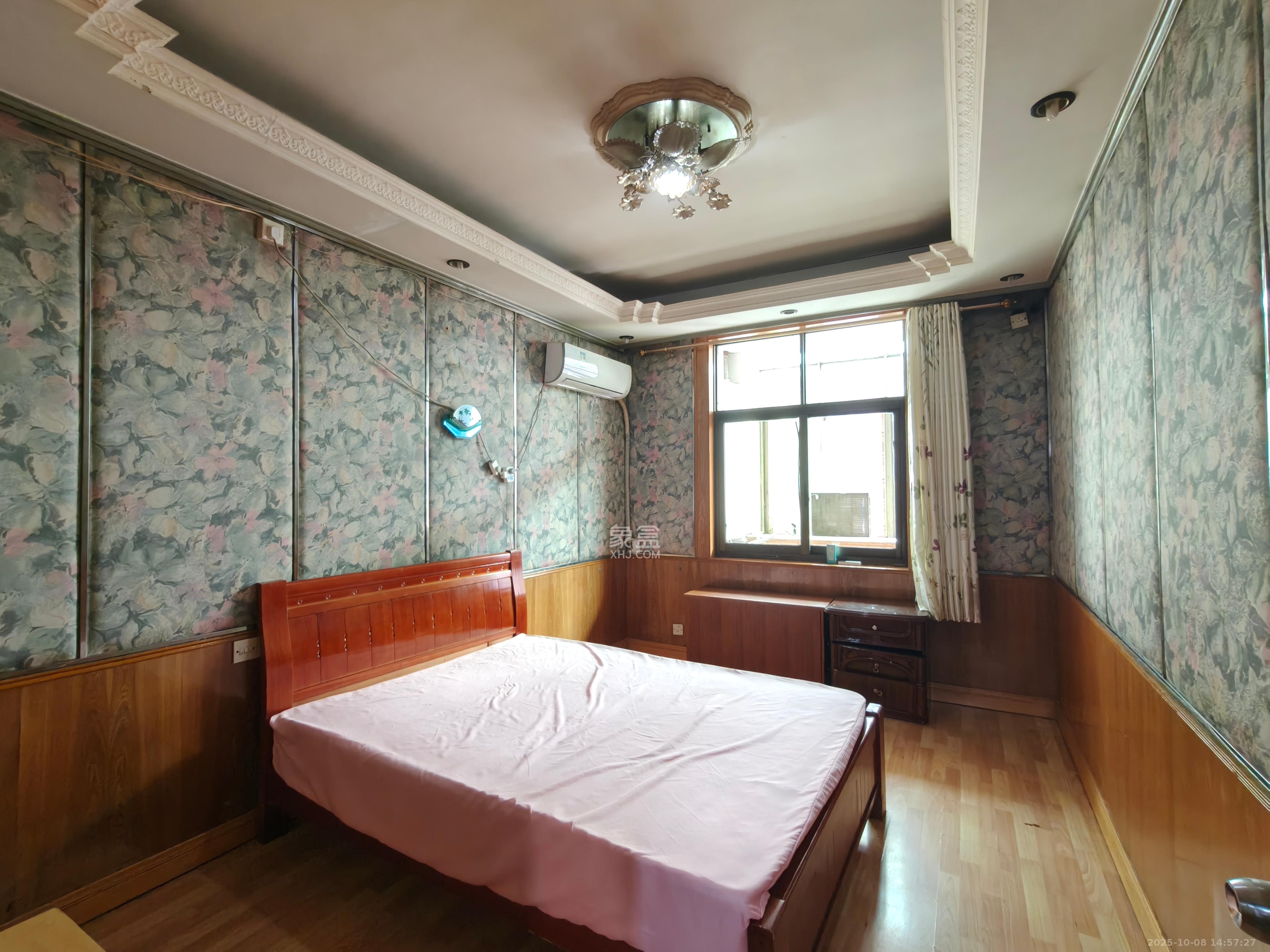 长沙市工商行政管理局郊区分局宿舍  2室2厅1卫    1500.0元/月室内图