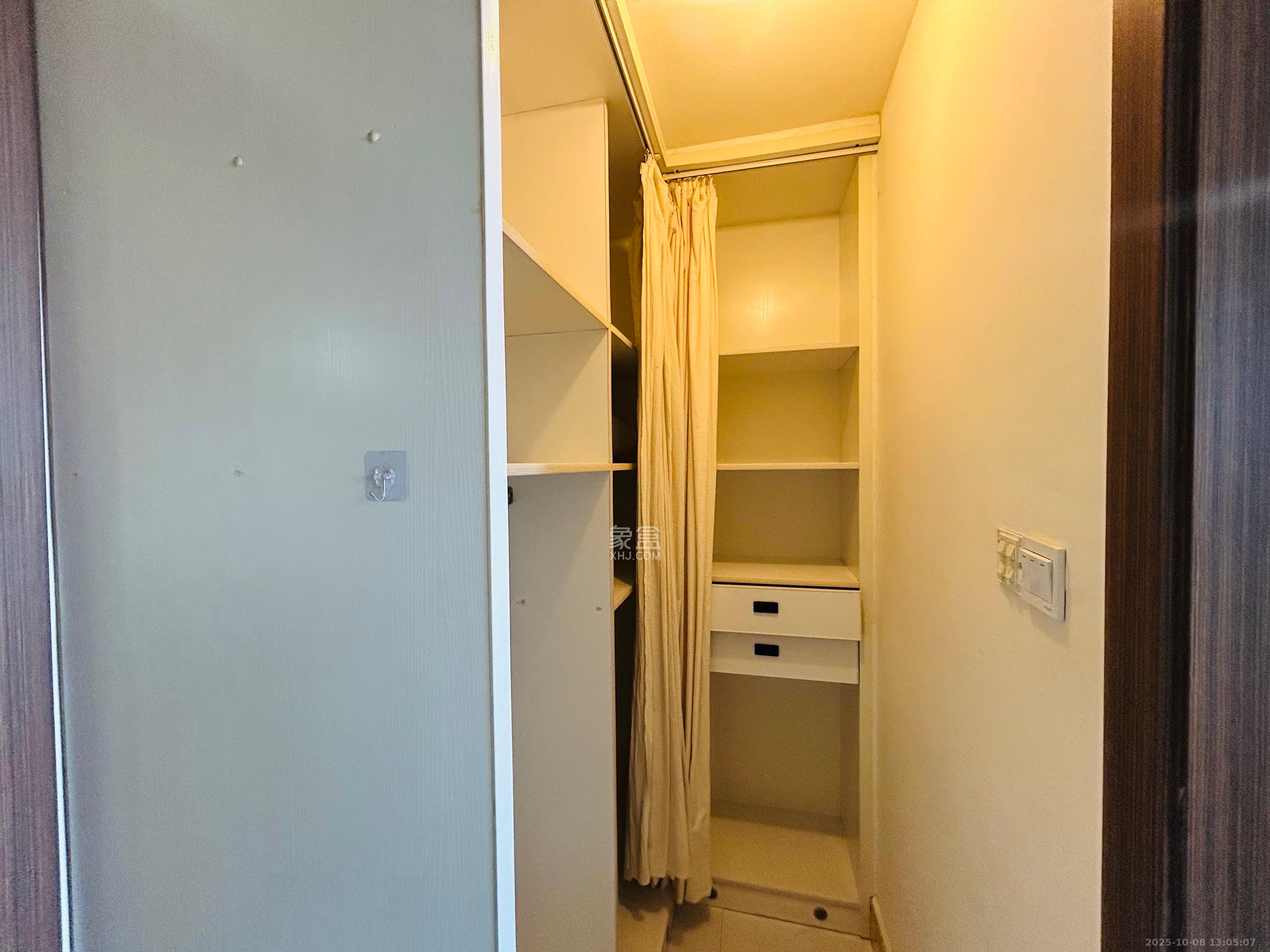 碧桂园威尼斯城  1室1厅1卫    1600.0元/月室内图