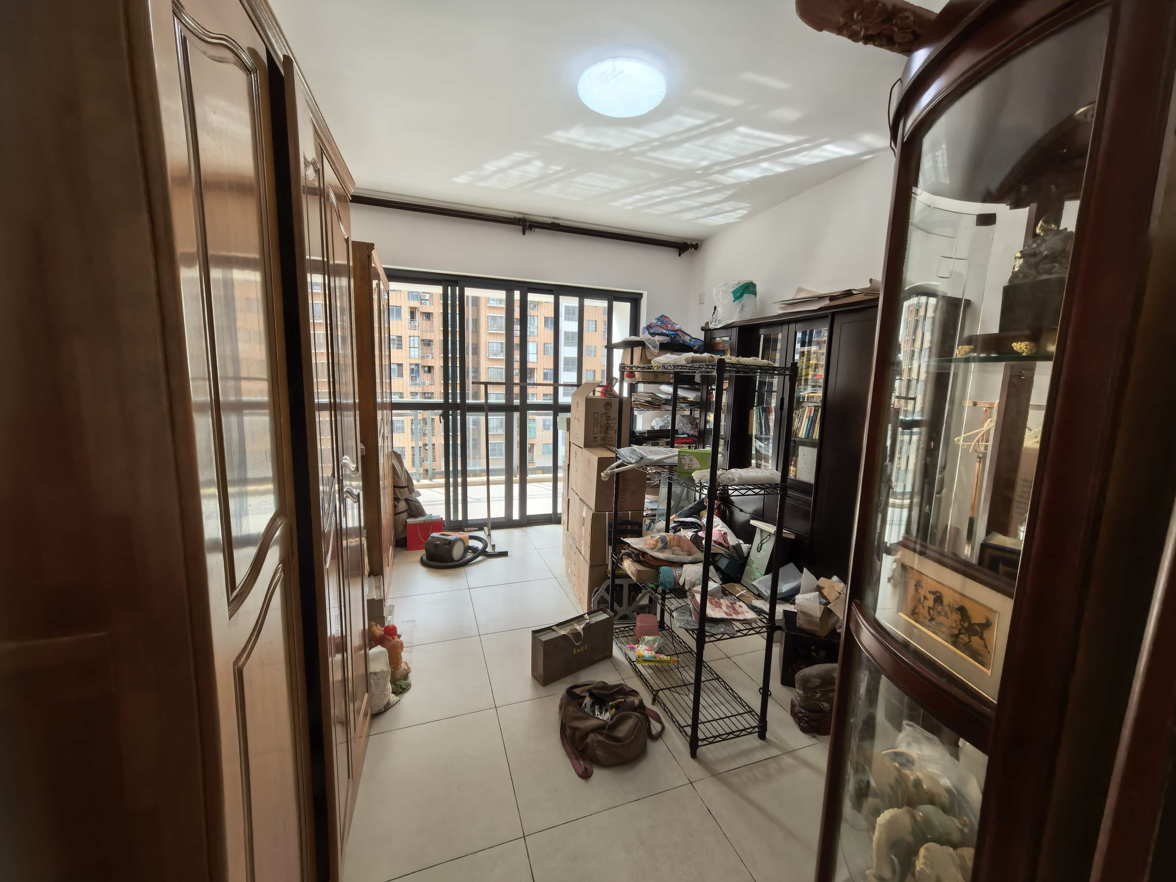 枫丹白露 5室2厅2卫 3800.0元/月 枫丹白露 5室2厅2卫 3800.0元/月室内图