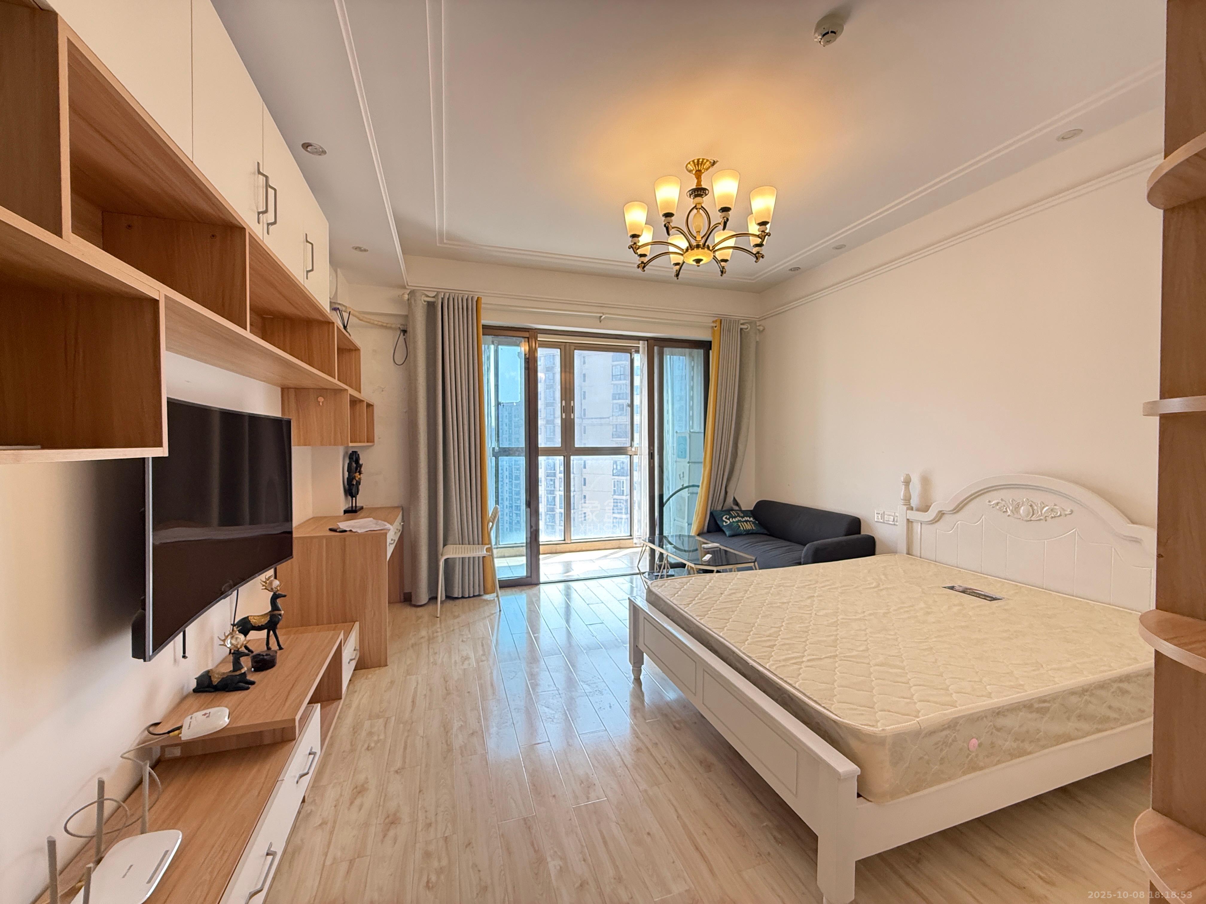 江山帝景哈佛  1室0厅0卫    1600.0元/月 江山帝景哈佛  1室0厅0卫    1600.0元/月室内图