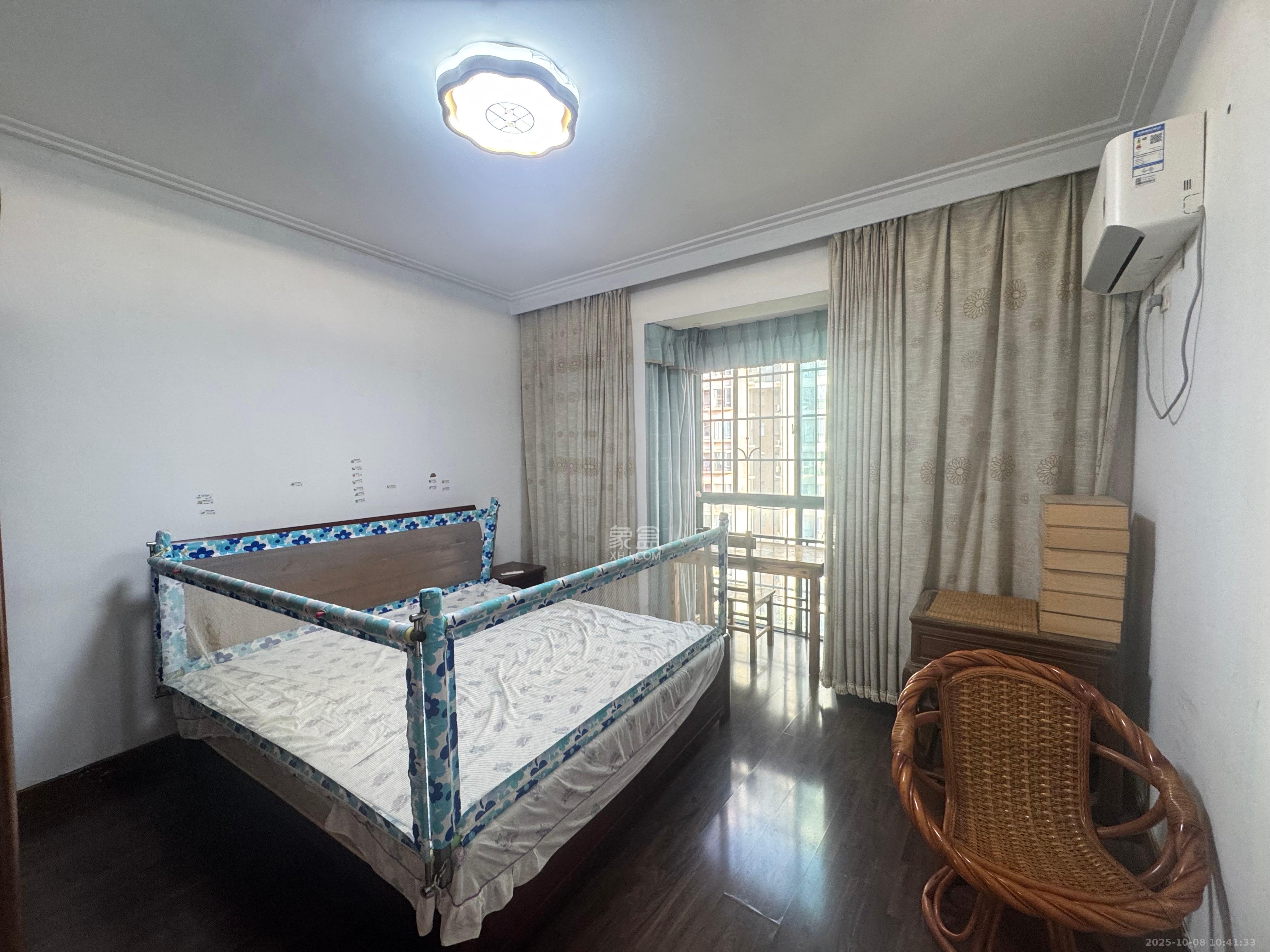 华盛家园  3室2厅2卫    2800.0元/月 华盛家园  3室2厅2卫    2800.0元/月室内图