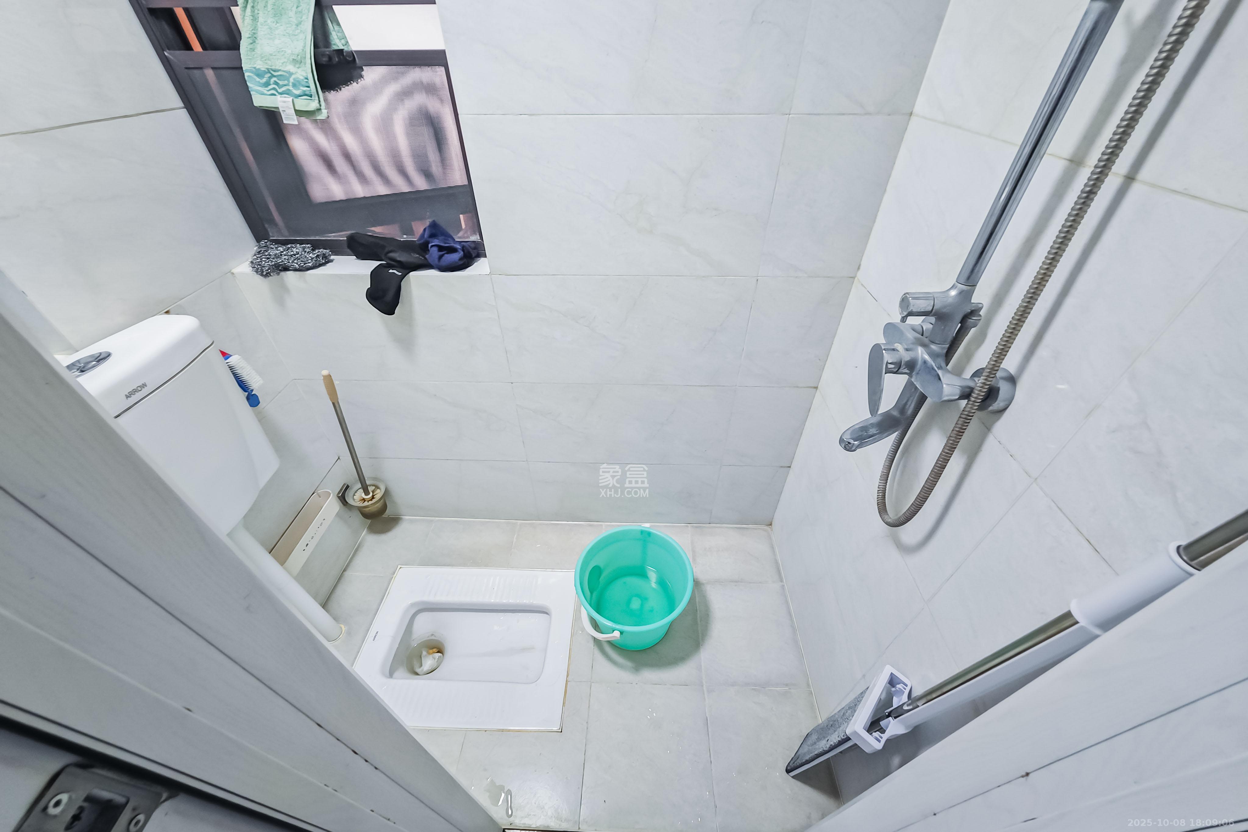 旭辉香樟公馆  3室2厅2卫    89.8万卫生间