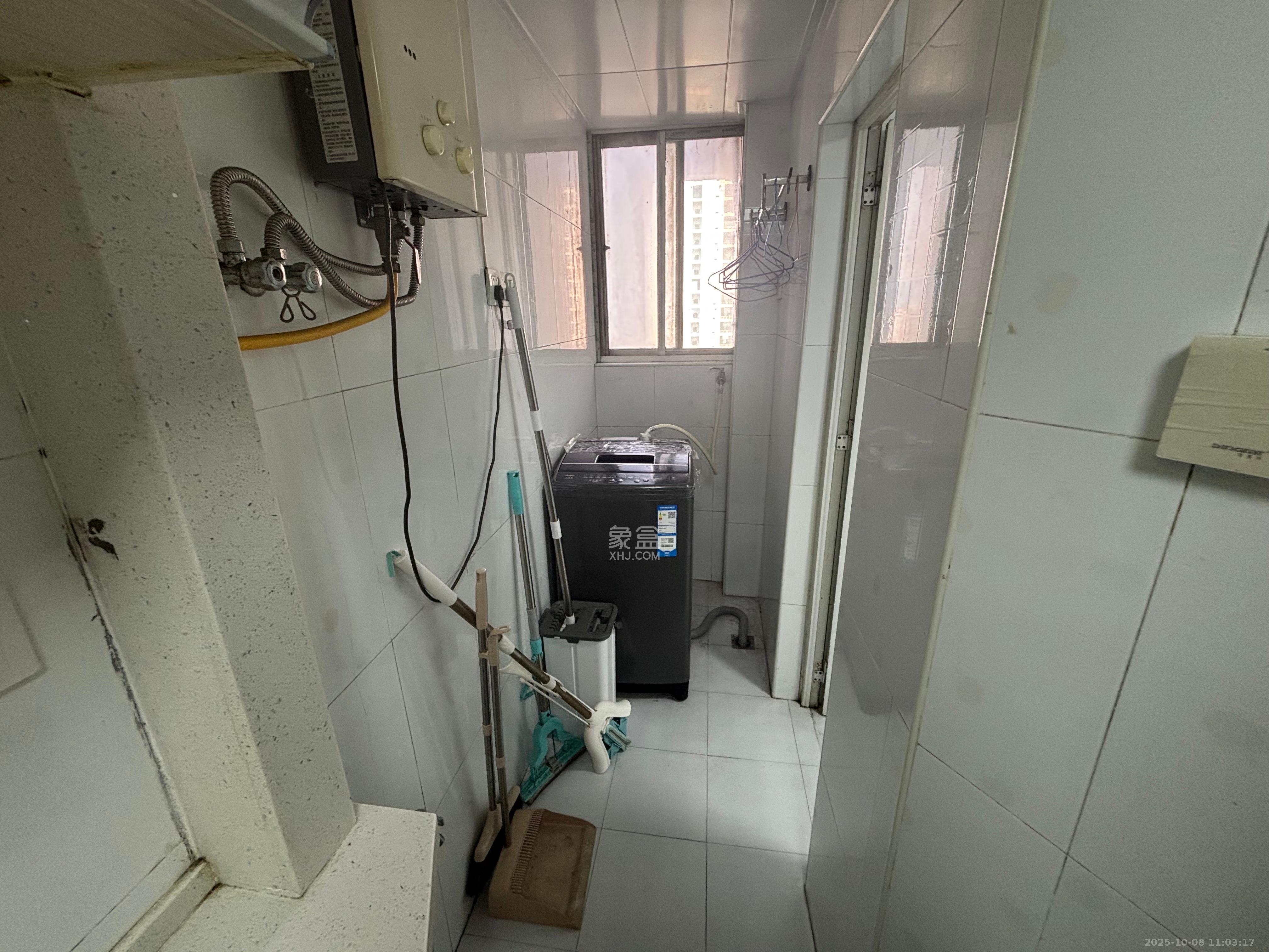 白沙晶城  2室1厅1卫    2200.0元/月室内图