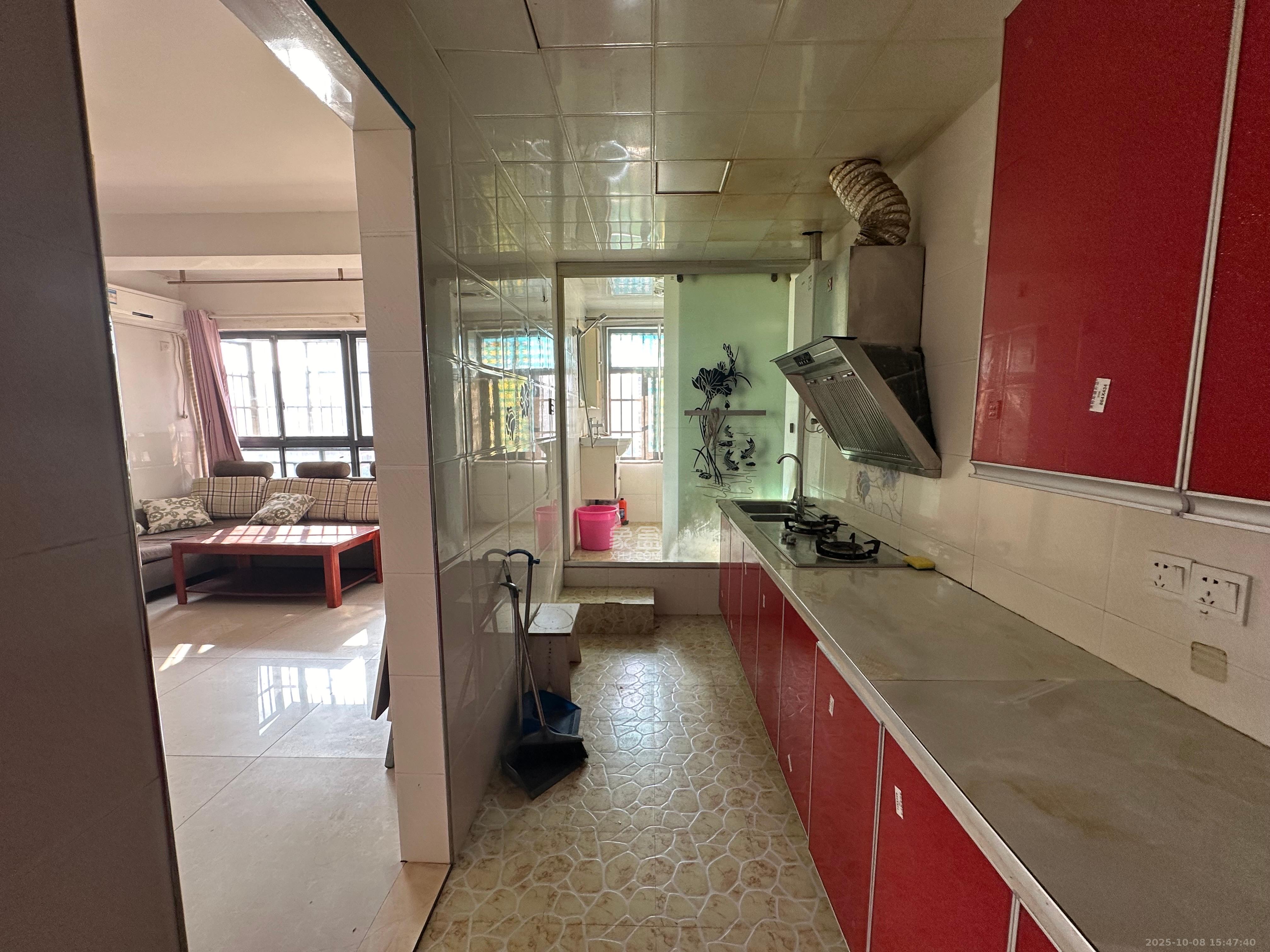 上峰苑（兰亭玥岛）  2室2厅1卫    1800.0元/月室内图