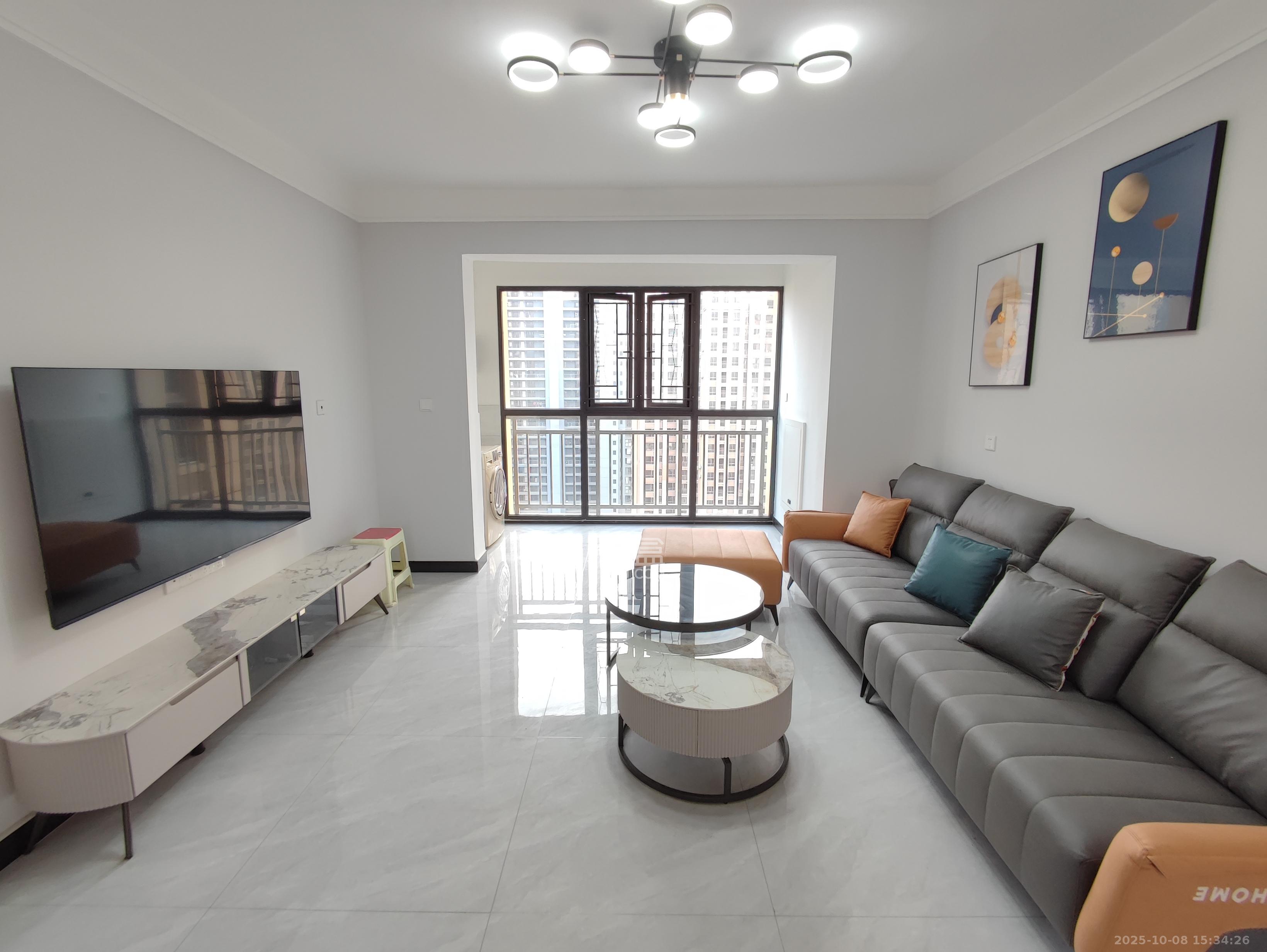 世茂铂翠湾一期 4室2厅1卫 3680.0元/月 世茂铂翠湾一期 4室2厅1卫 3680.0元/月室内图