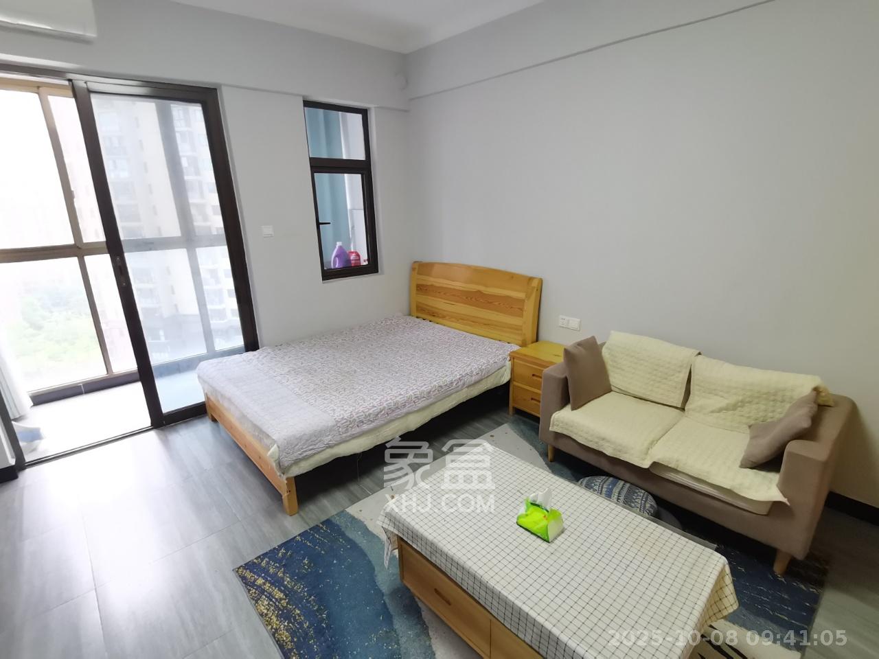 江山帝景哈佛  1室1厅1卫    1400.0元/月室内图