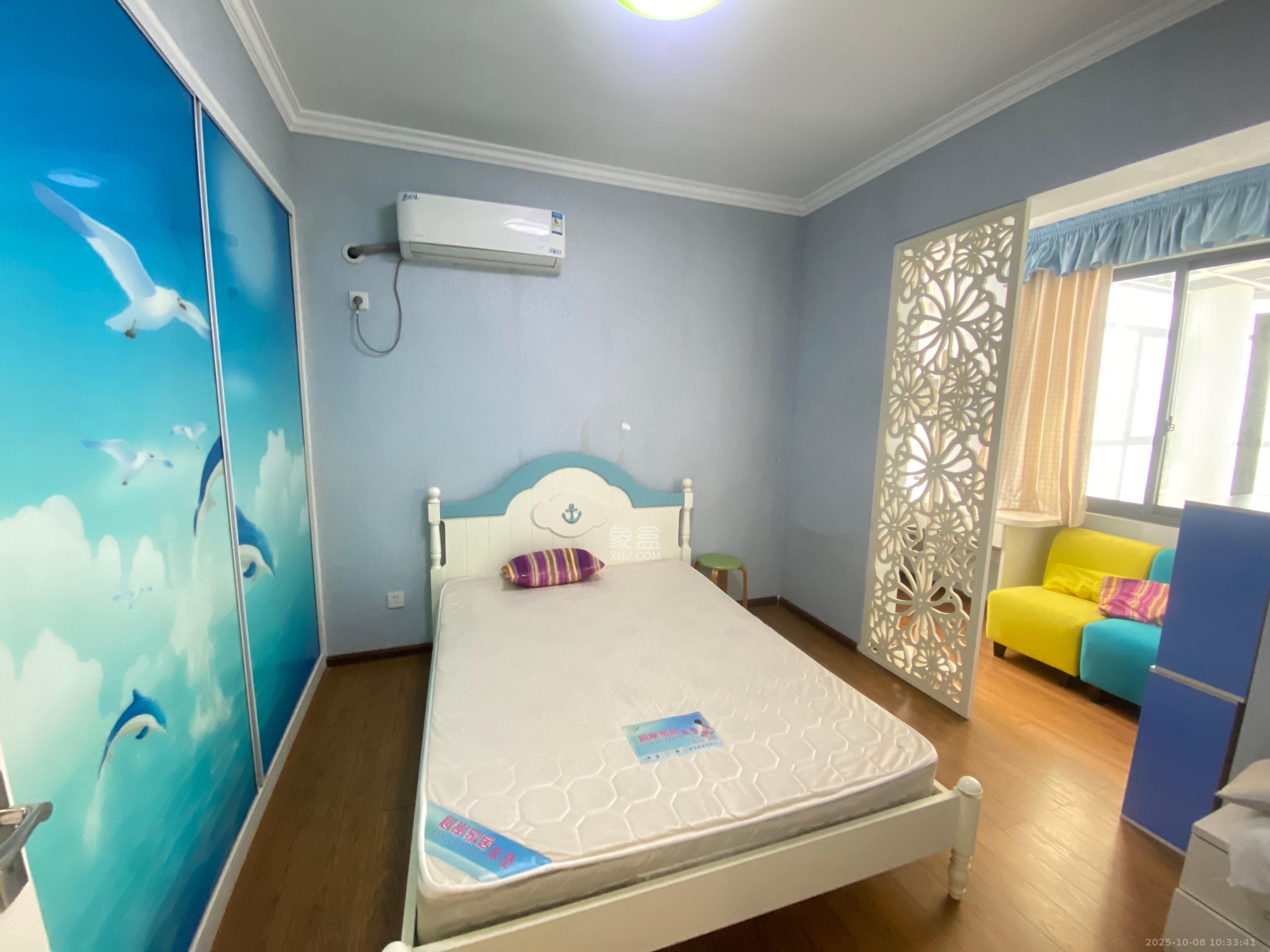 双湾国际(湘江御景花园) 4室2厅2卫 3000.0元/月 双湾国际(湘江御景花园) 4室2厅2卫 3000.0元/月室内图