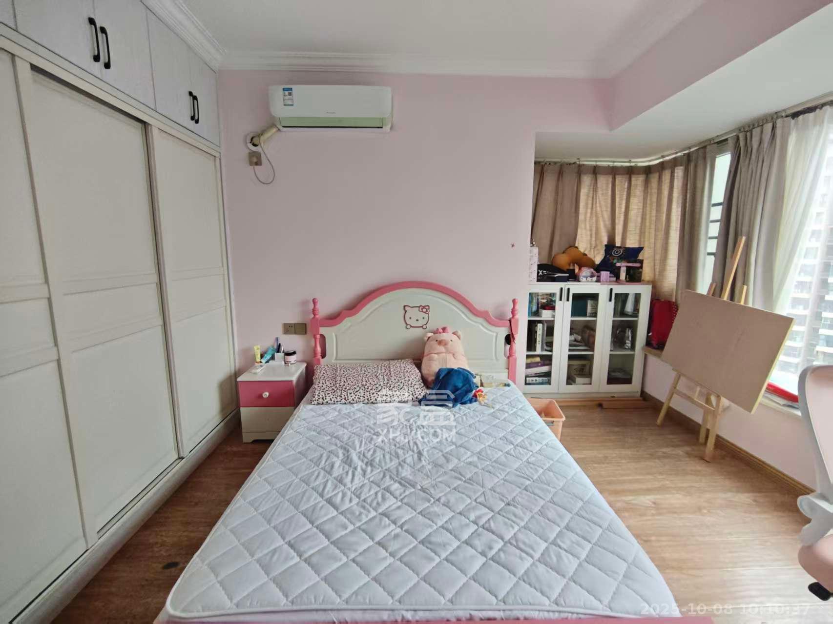 北辰三角洲E3区  4室1厅2卫    6000.0元/月室内图