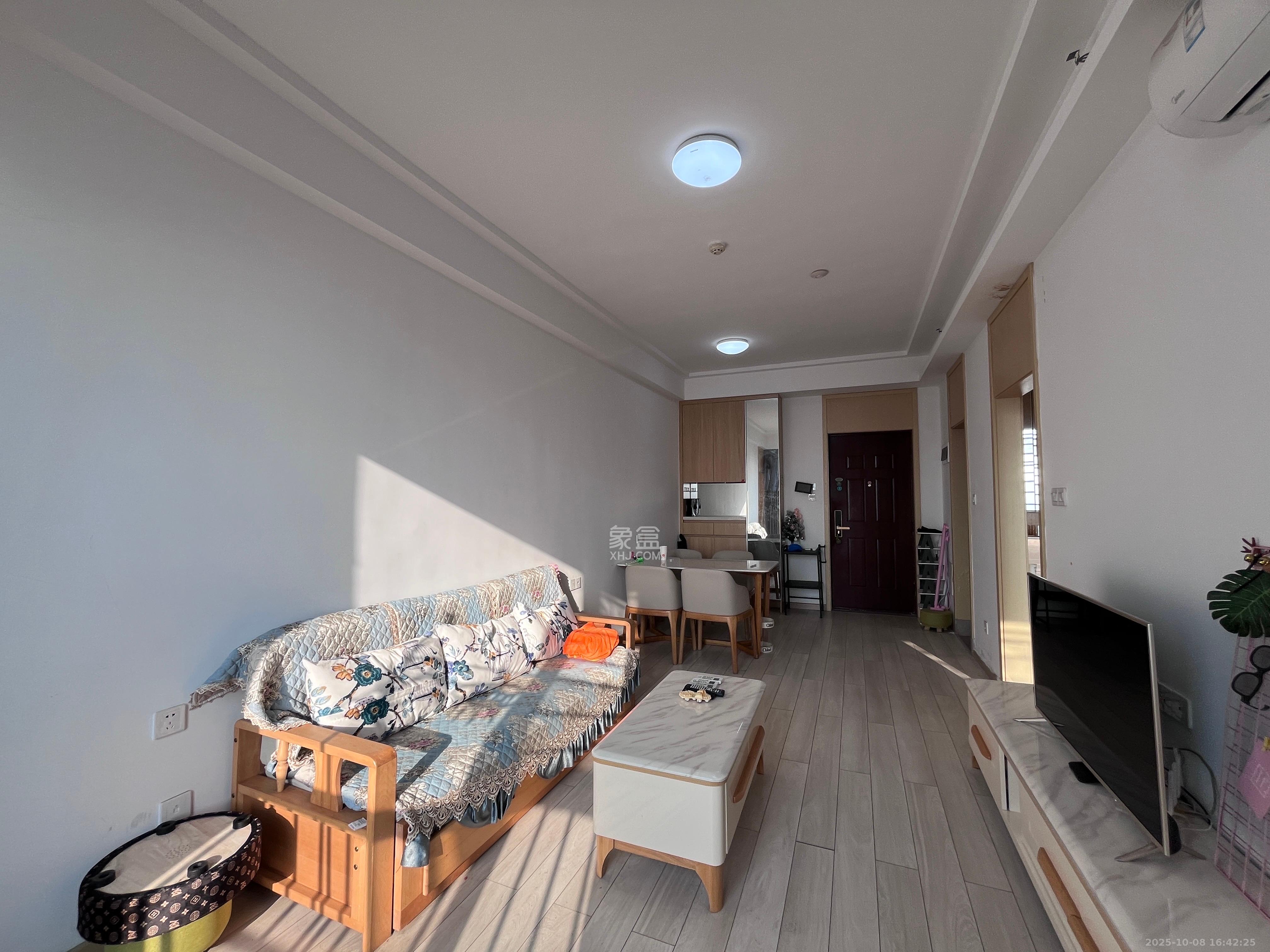 启迪协信中心  2室1厅1卫    2400.0元/月 启迪协信中心  2室1厅1卫    2400.0元/月