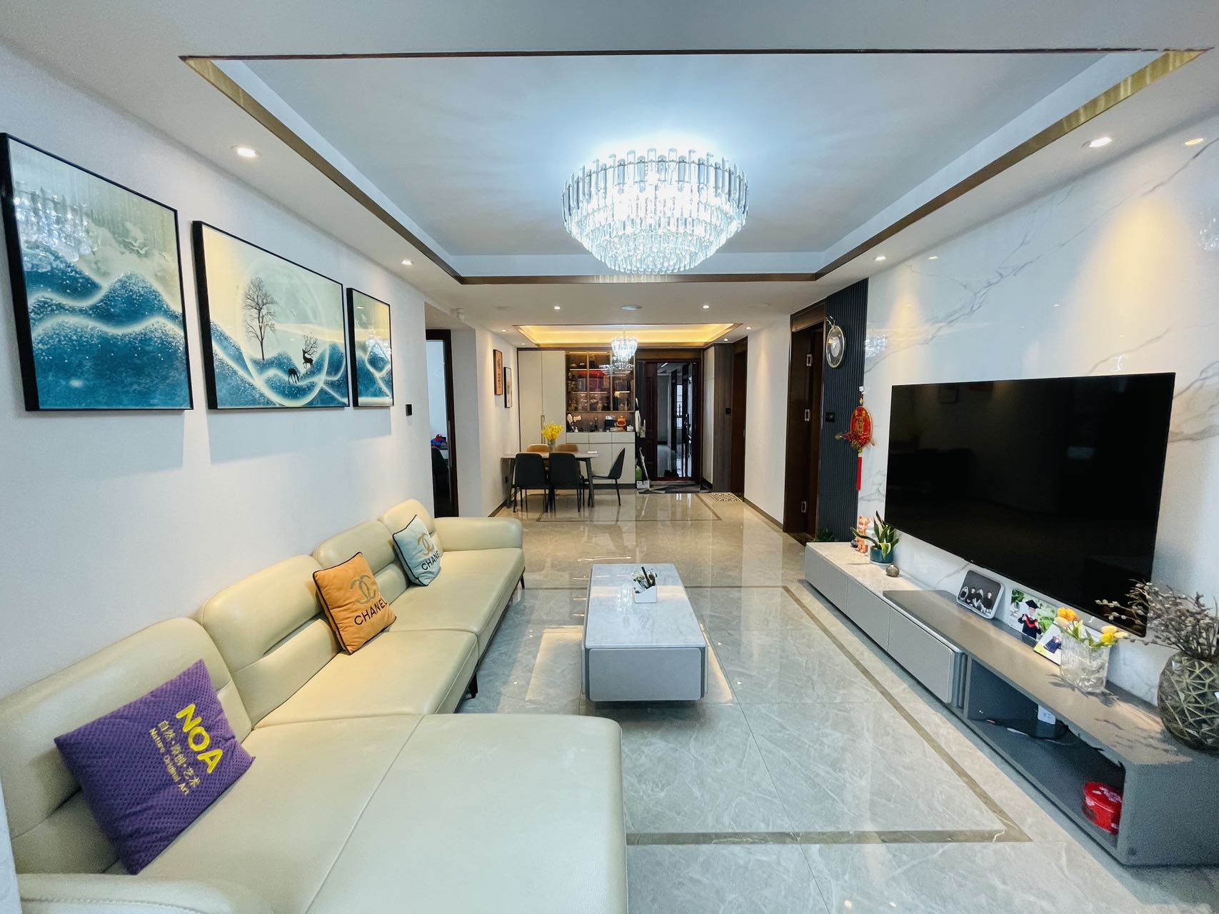 荣盛碧桂园铂悦府  3室2厅2卫    2800.0元/月 荣盛碧桂园铂悦府  3室2厅2卫    2800.0元/月室内图