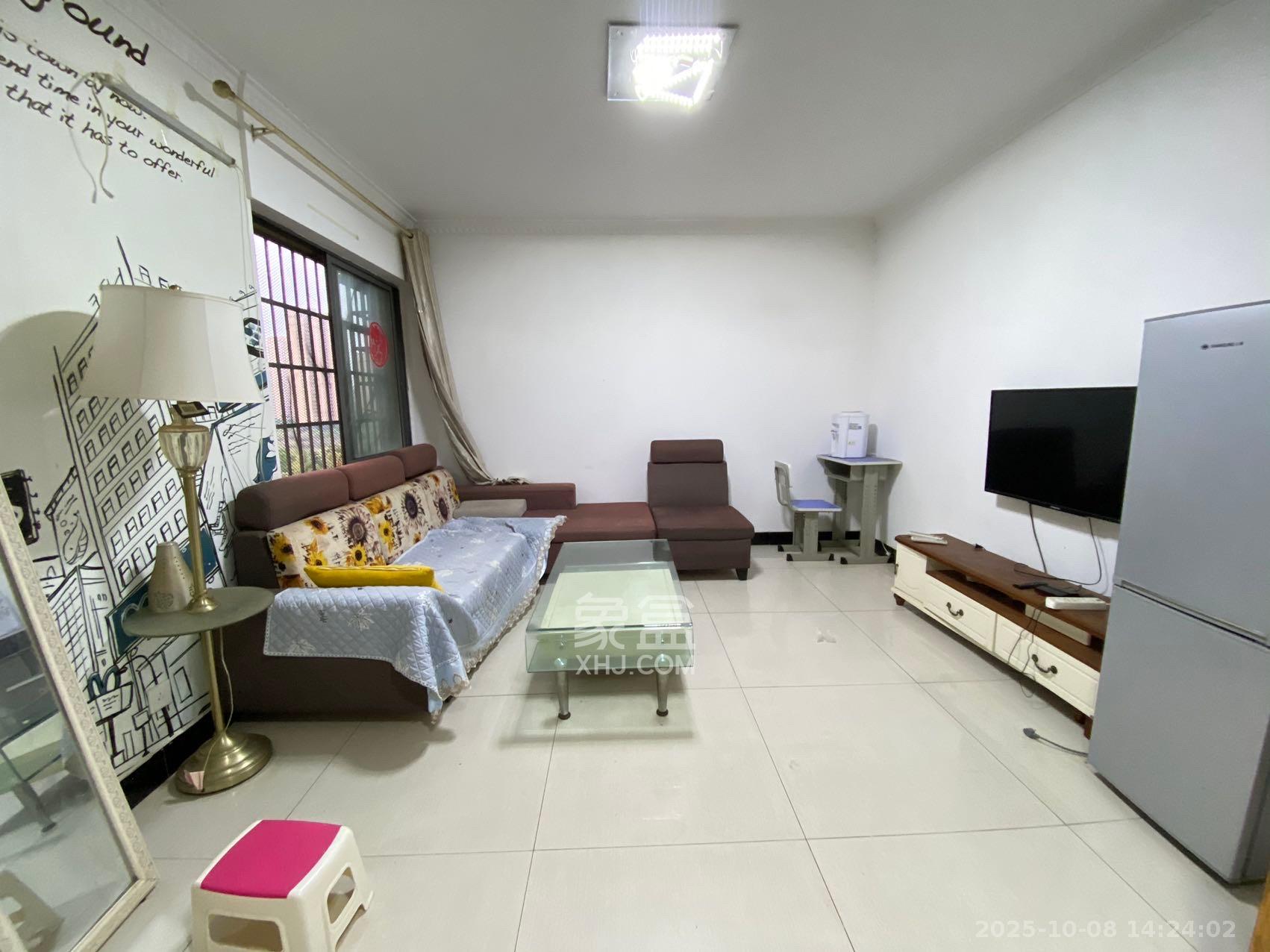 鑫天御景湾  2室1厅1卫    1700.0元/月室内图1