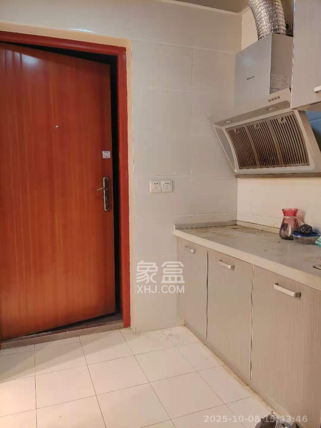 长房时代城 1室1厅1卫 1350.0元/月 长房时代城 1室1厅1卫 1350.0元/月室内图